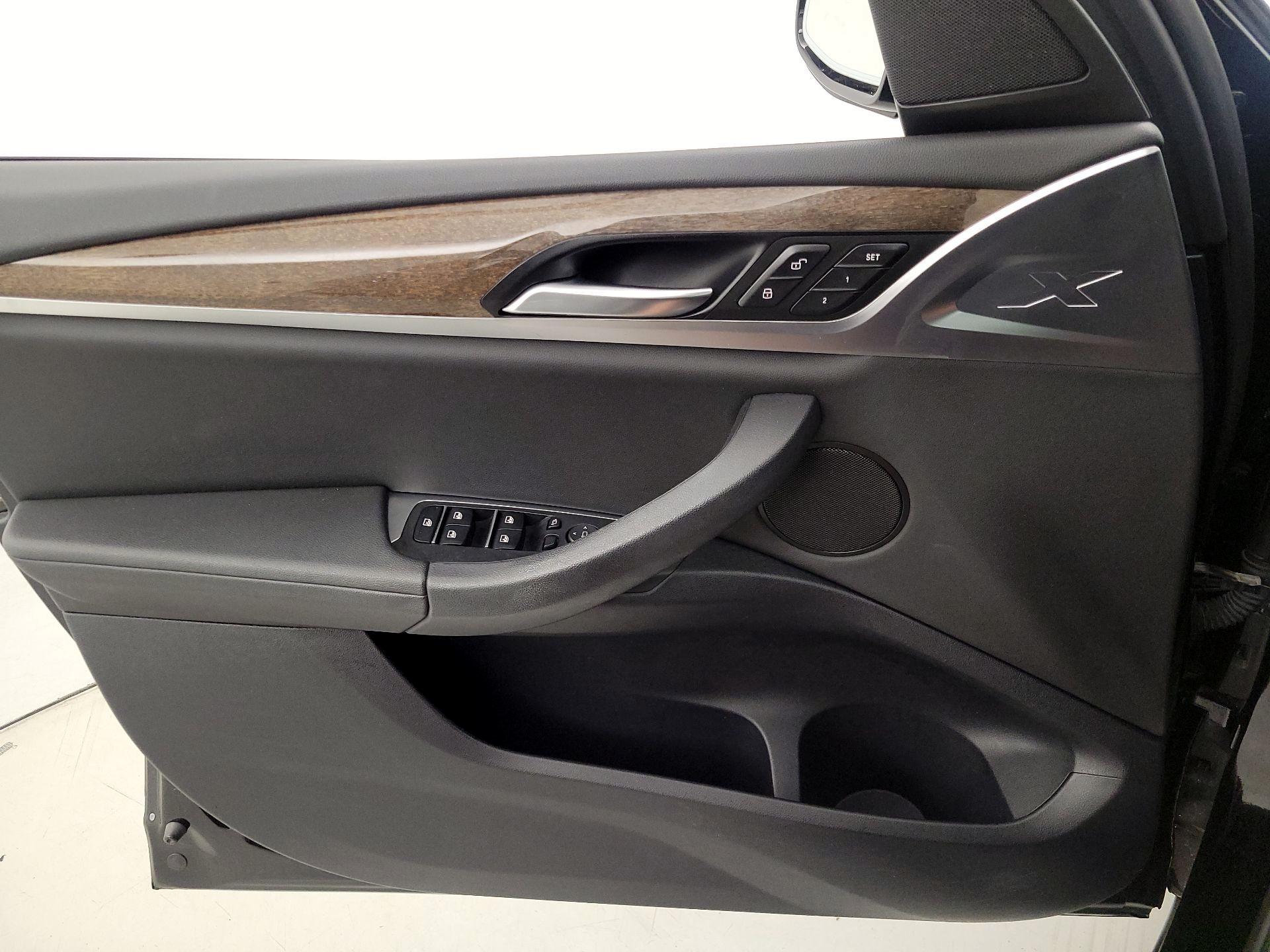 Thumbnail: 2019 BMW X3 - 12