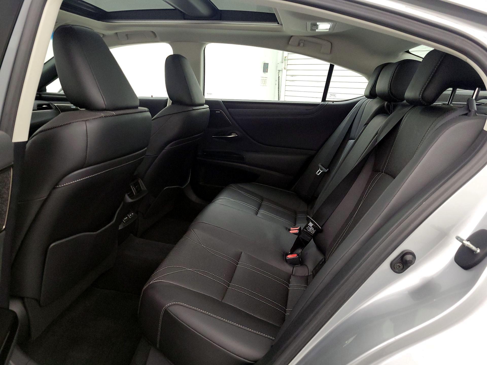 Thumbnail: 2023 Lexus ES - 19