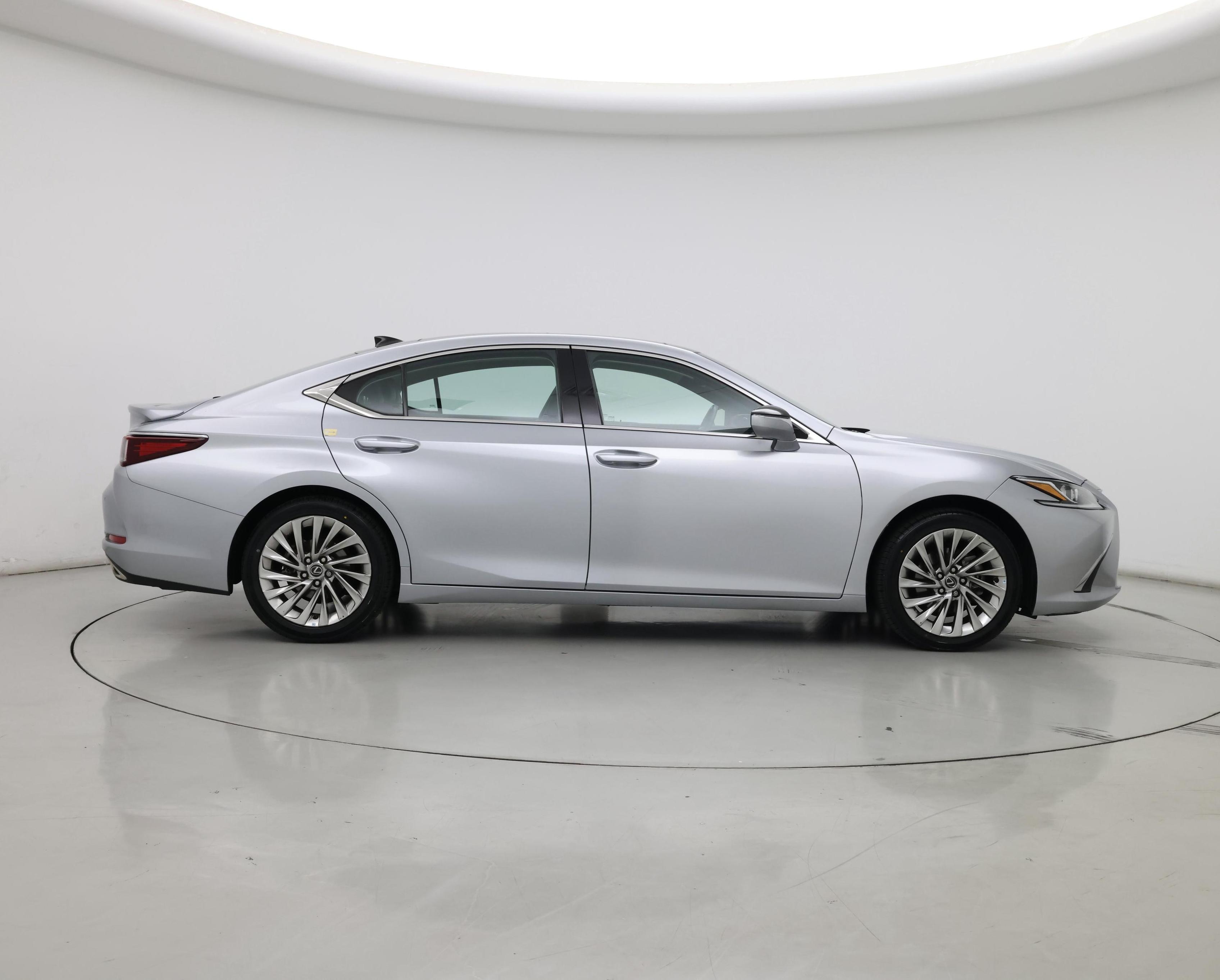 Thumbnail: 2023 Lexus ES - 7