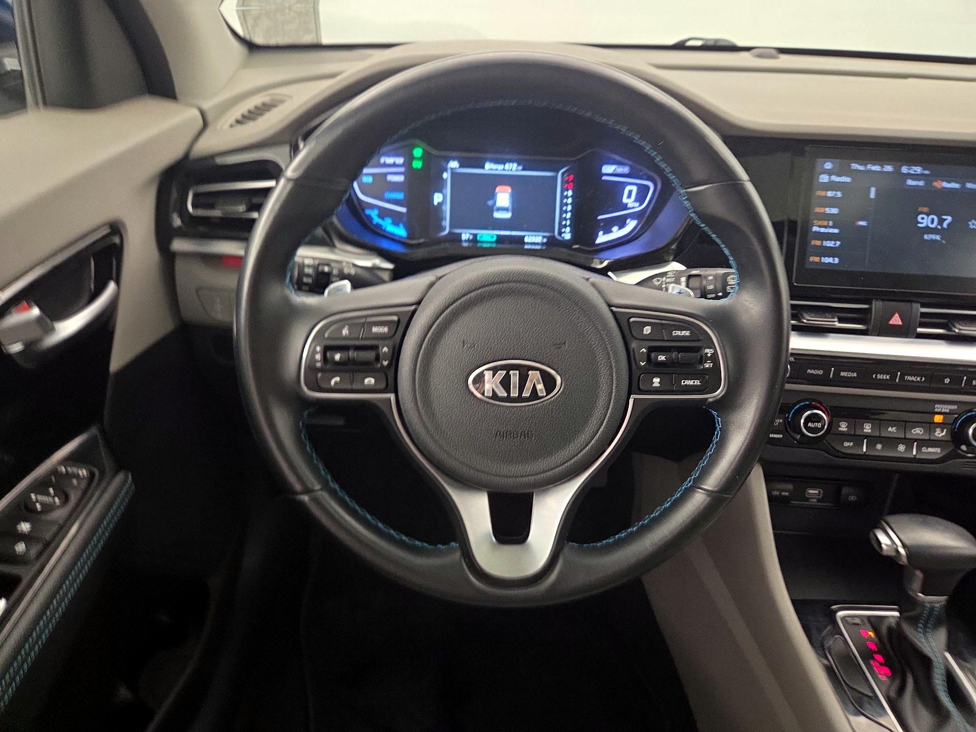 Thumbnail: 2020 Kia Niro - 10