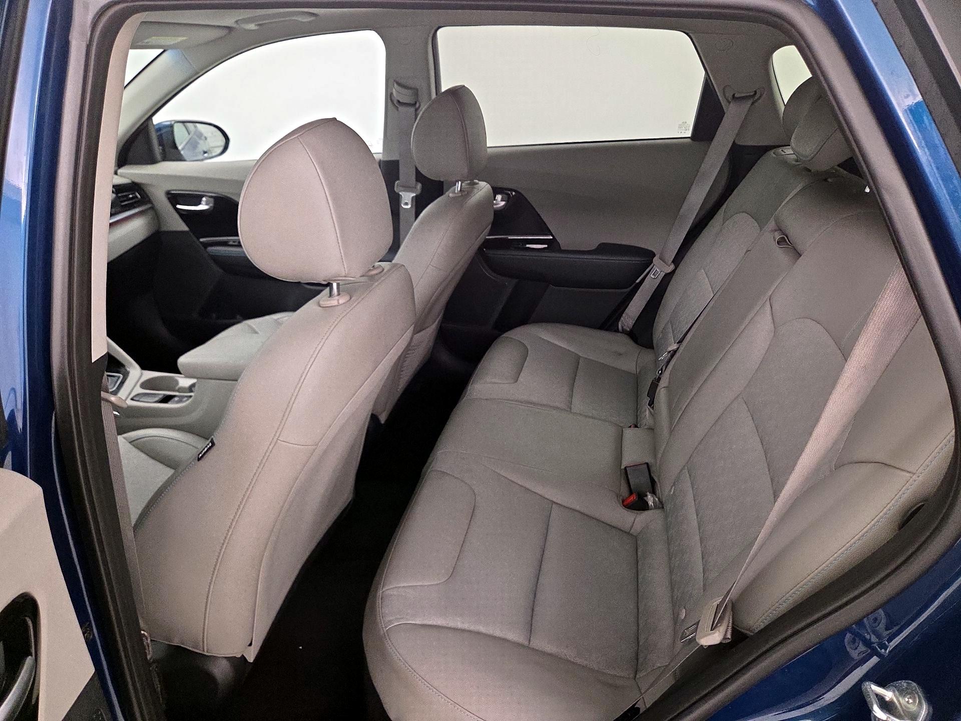 Thumbnail: 2020 Kia Niro - 20