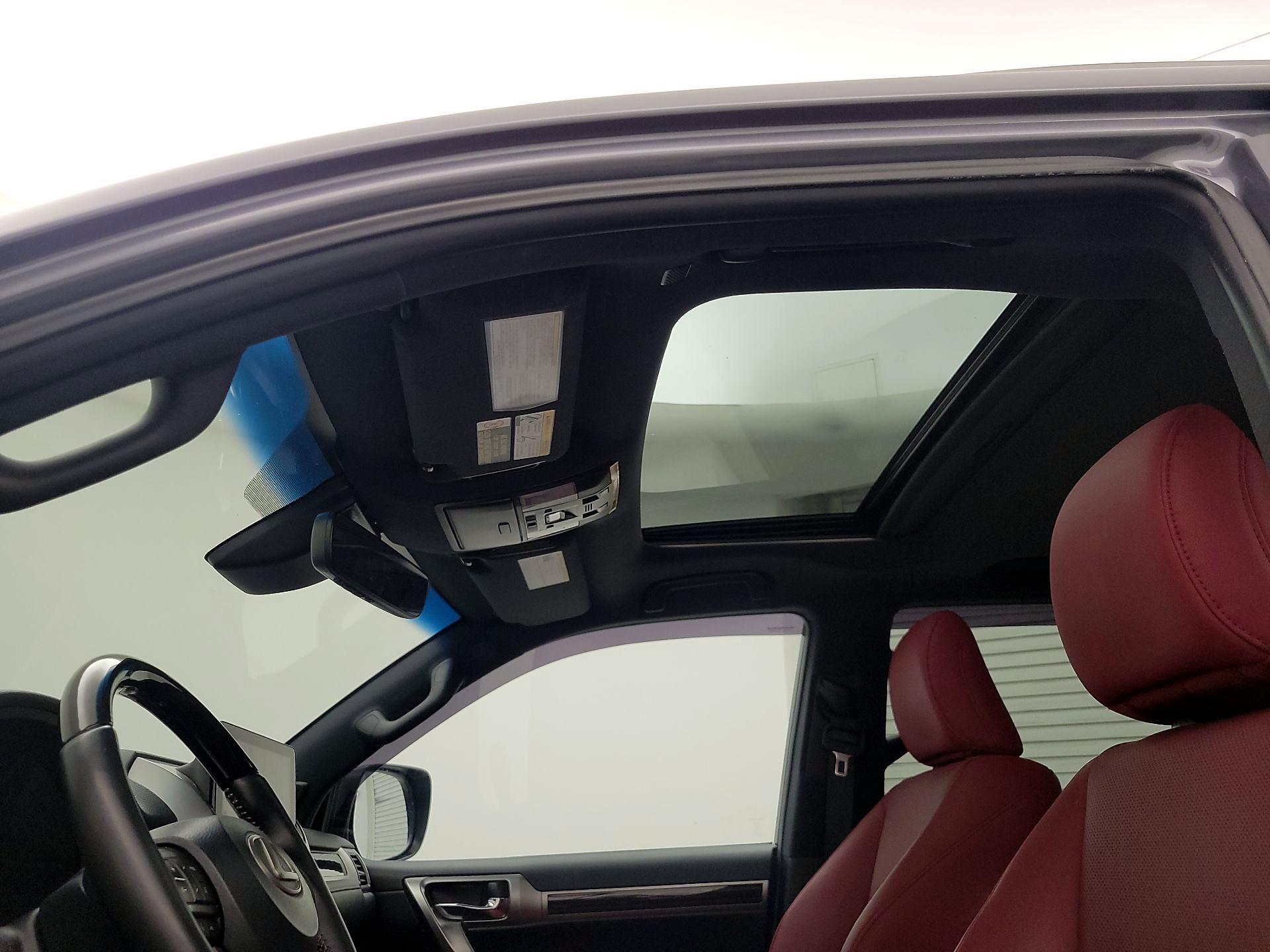 Thumbnail: 2023 Lexus GX - 19