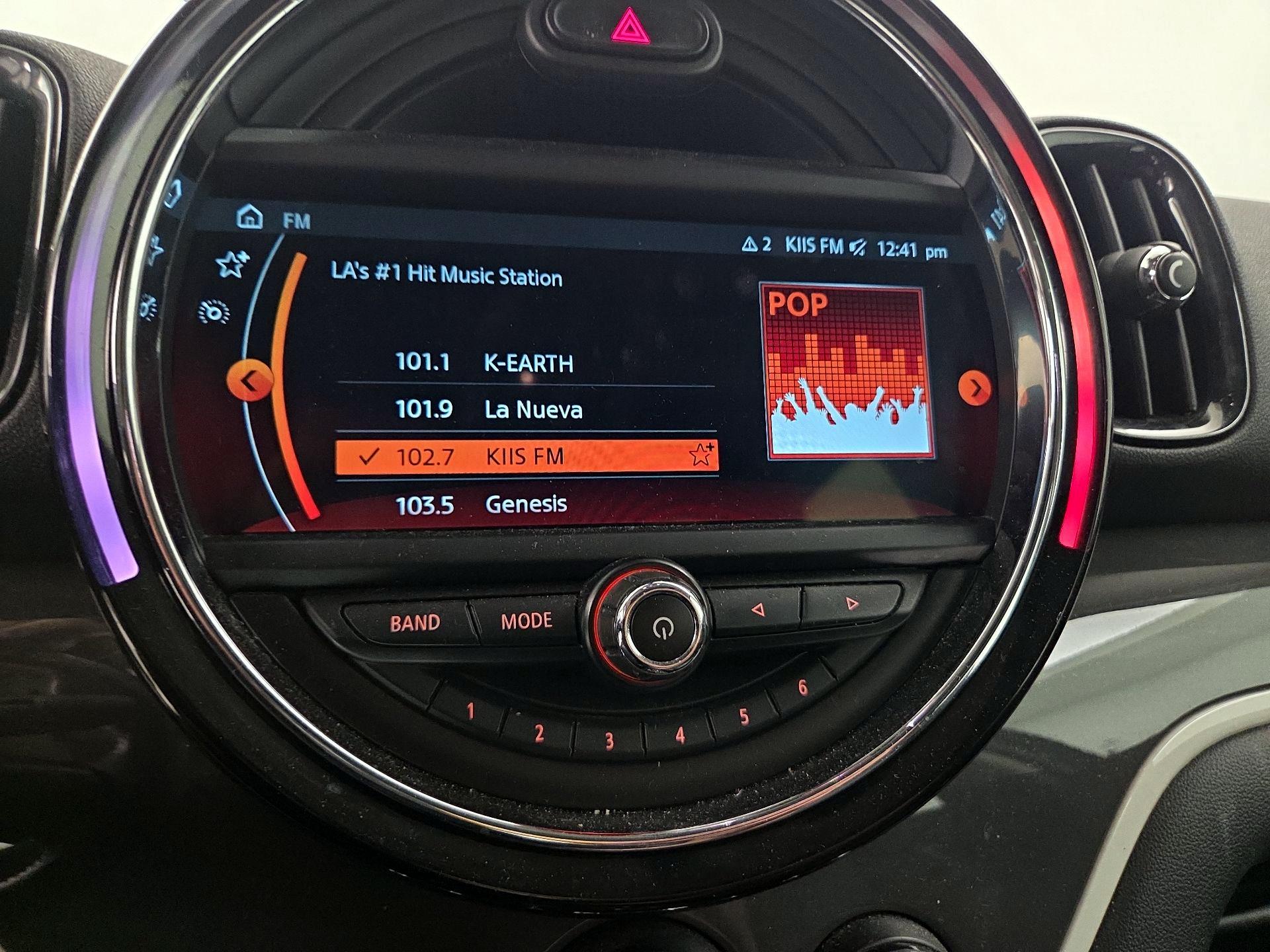 Thumbnail: 2017 MINI Cooper Countryman - 16