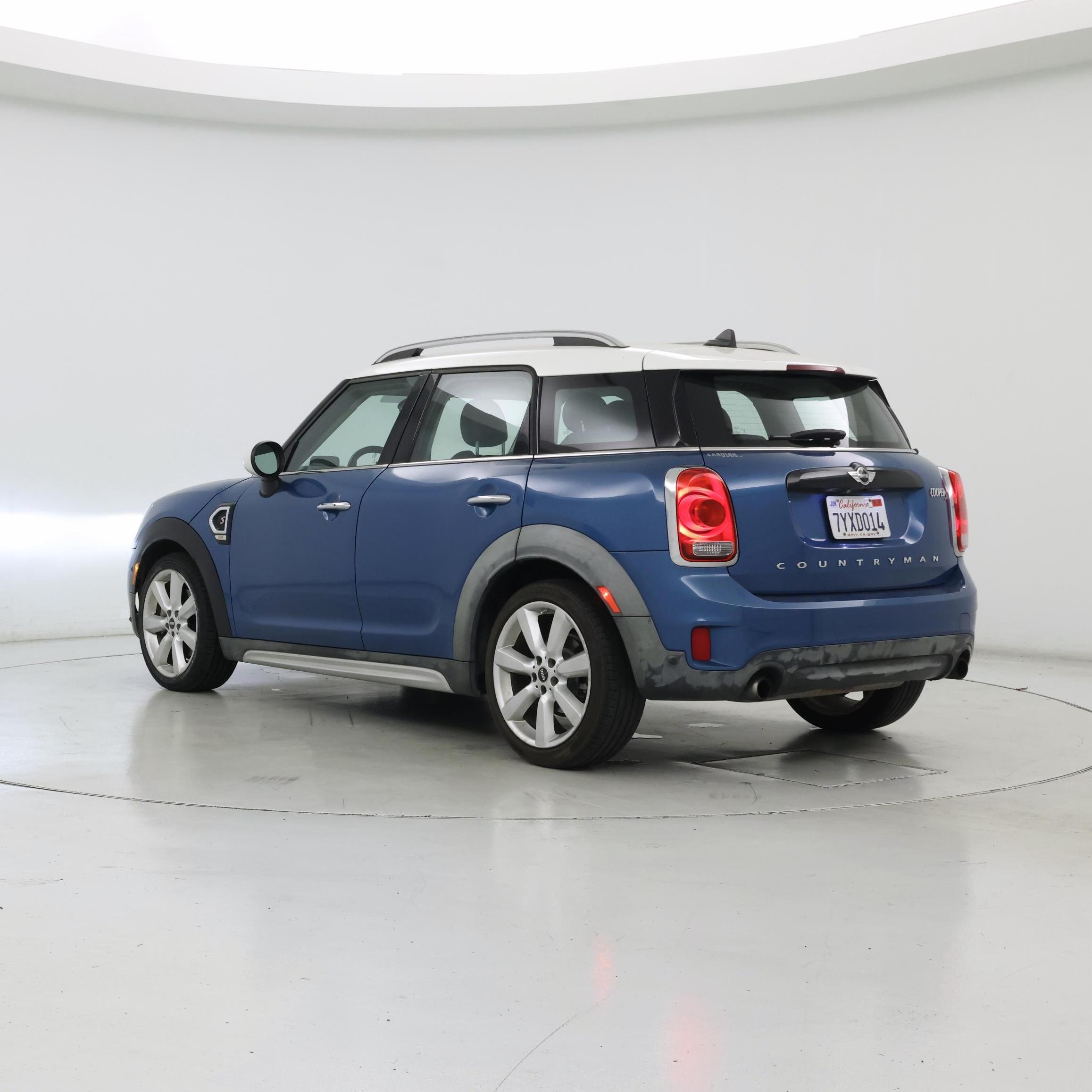 Thumbnail: 2017 MINI Cooper Countryman - 2