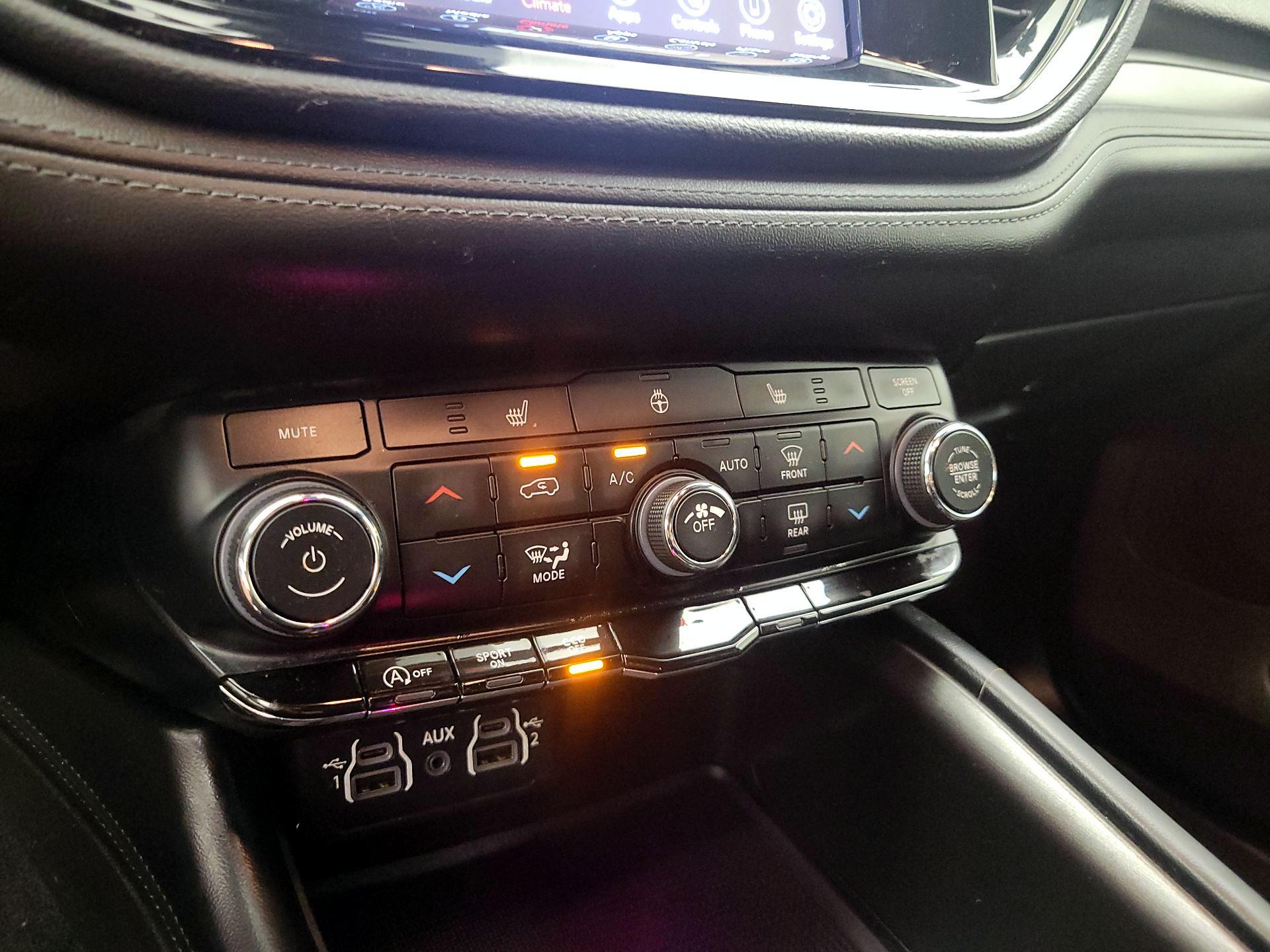 Thumbnail: 2023 Dodge Durango - 16