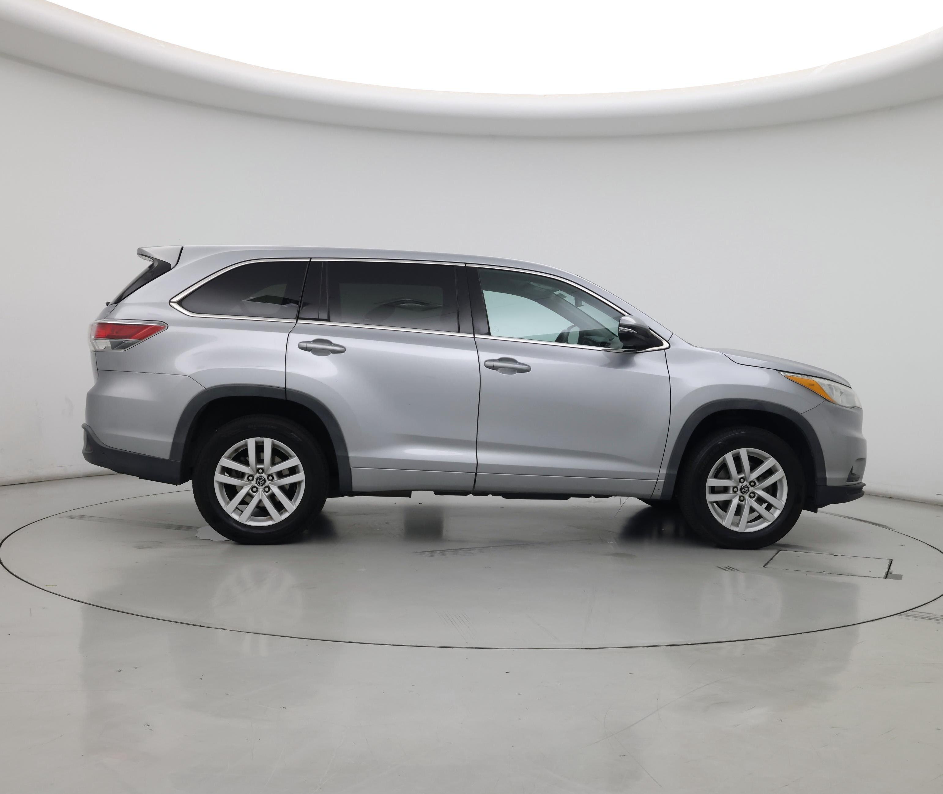 Thumbnail: 2016 Toyota Highlander - 7