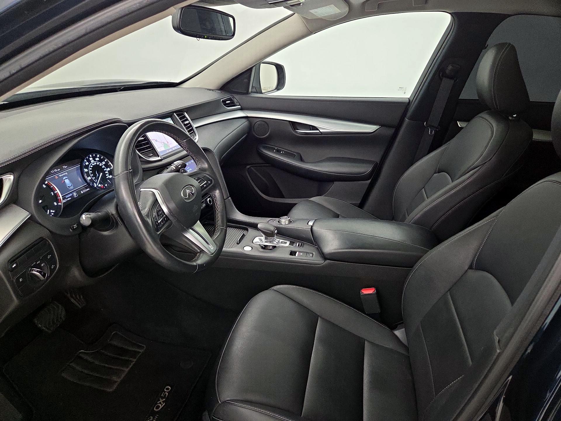 Thumbnail: 2019 INFINITI QX50 - 11