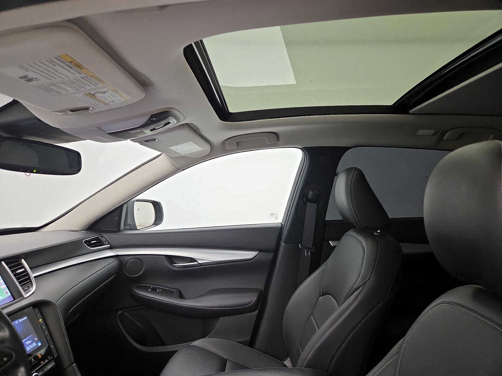 Thumbnail: 2019 INFINITI QX50 - 20