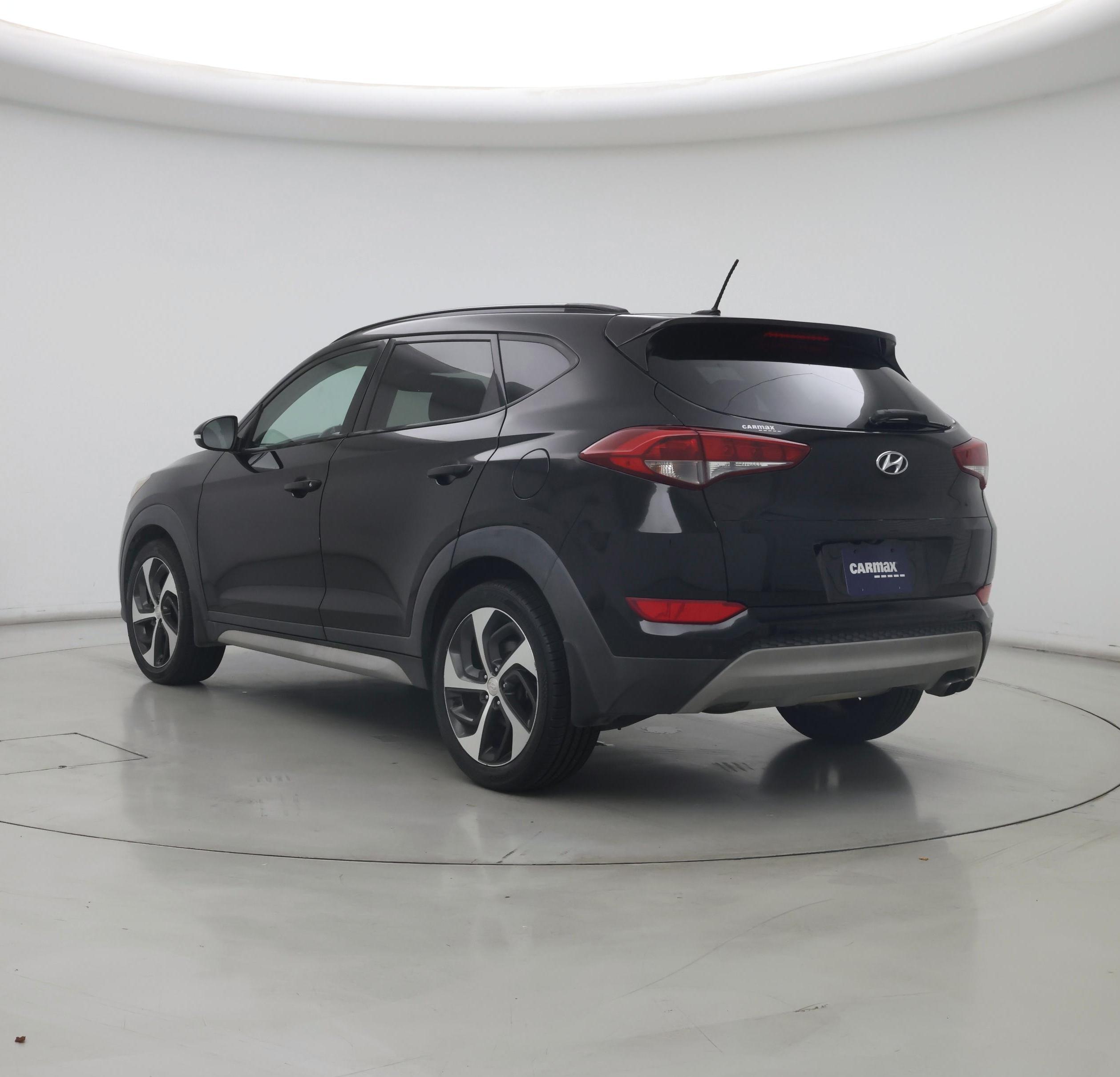 Thumbnail: 2017 Hyundai Tucson - 2
