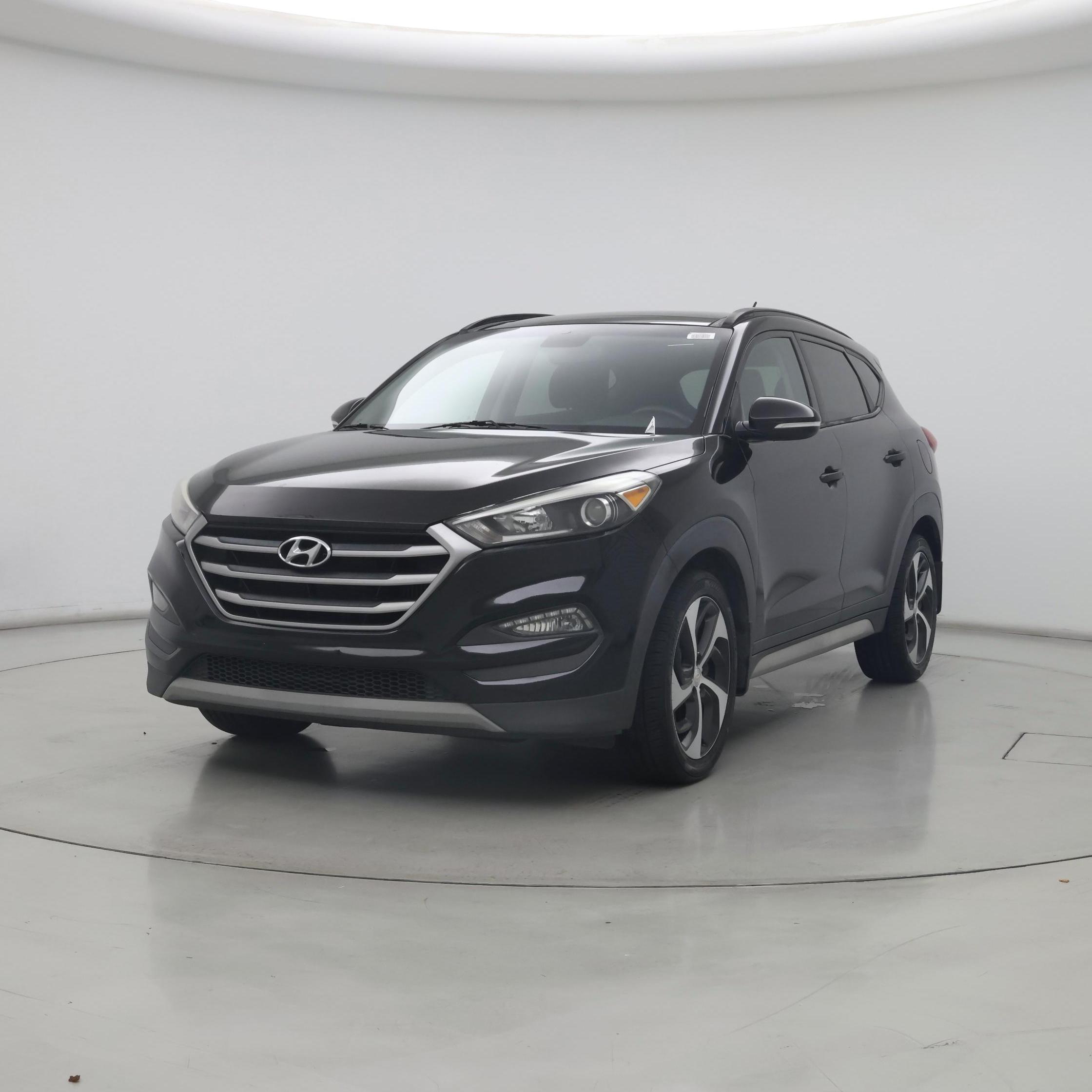 Thumbnail: 2017 Hyundai Tucson - 4