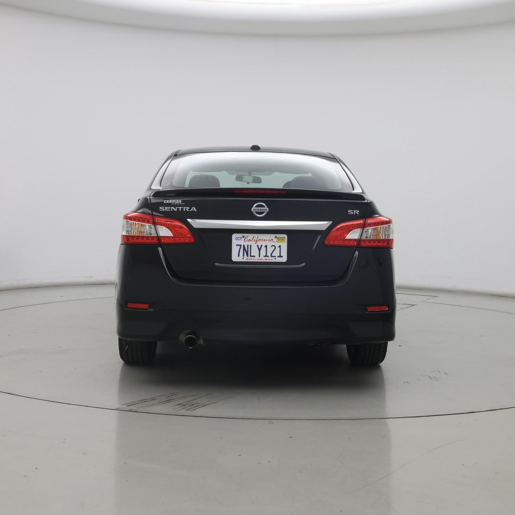 Thumbnail: 2015 Nissan Sentra - 6
