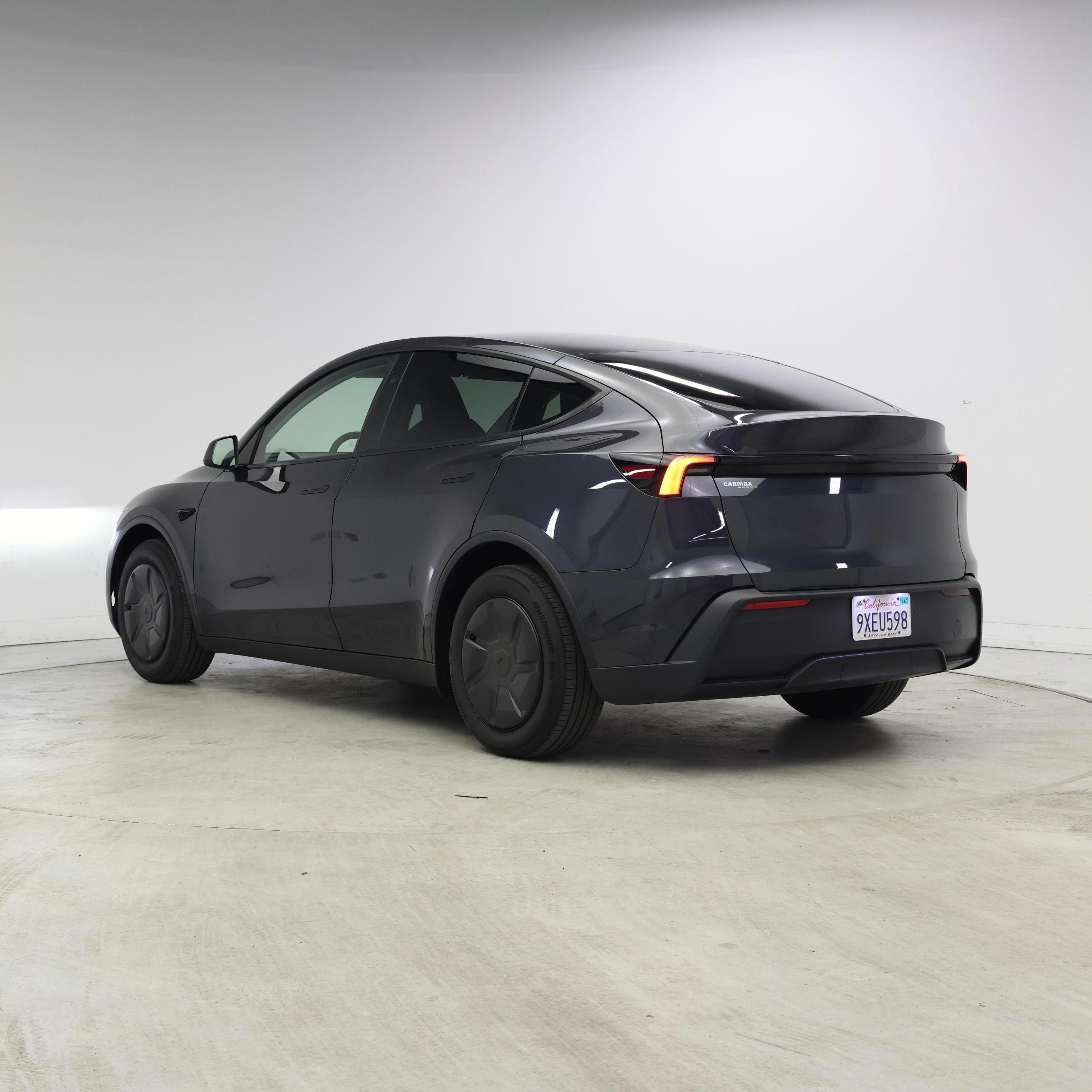 Thumbnail: 2026 Tesla Model Y - 2