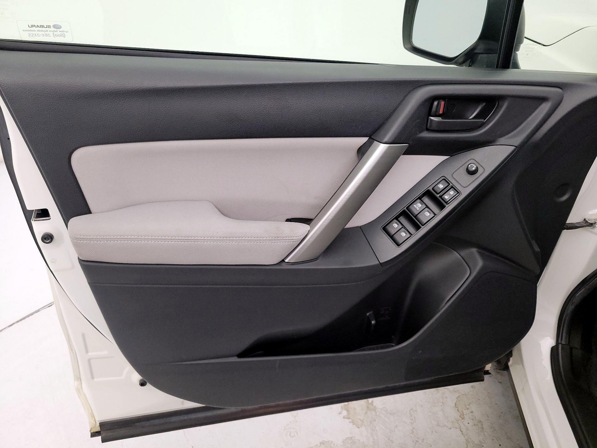 Thumbnail: 2014 Subaru Forester - 12