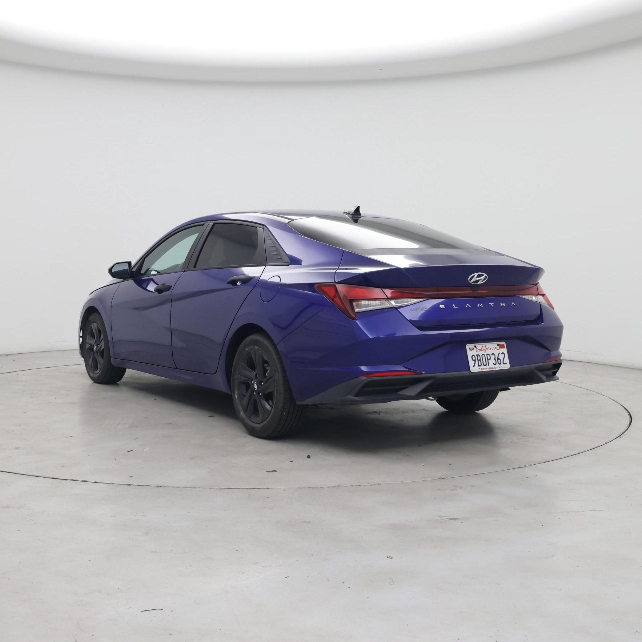 Thumbnail: 2022 Hyundai Elantra - 2