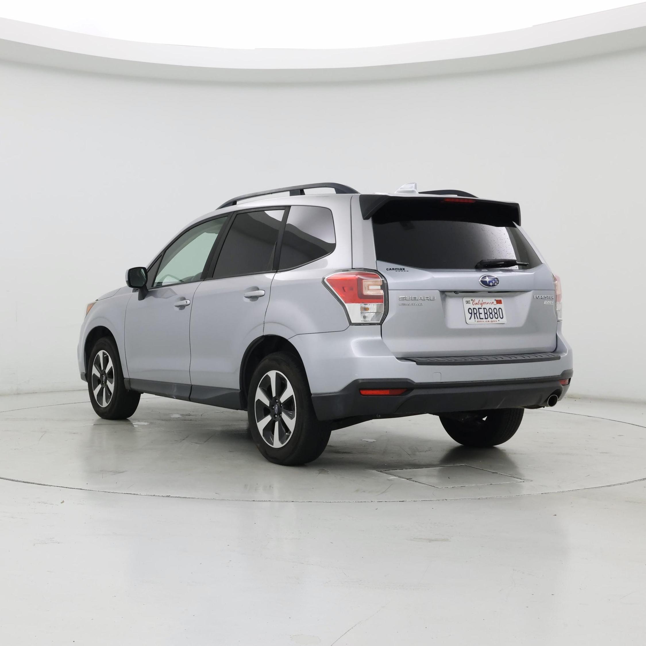 Thumbnail: 2017 Subaru Forester - 2