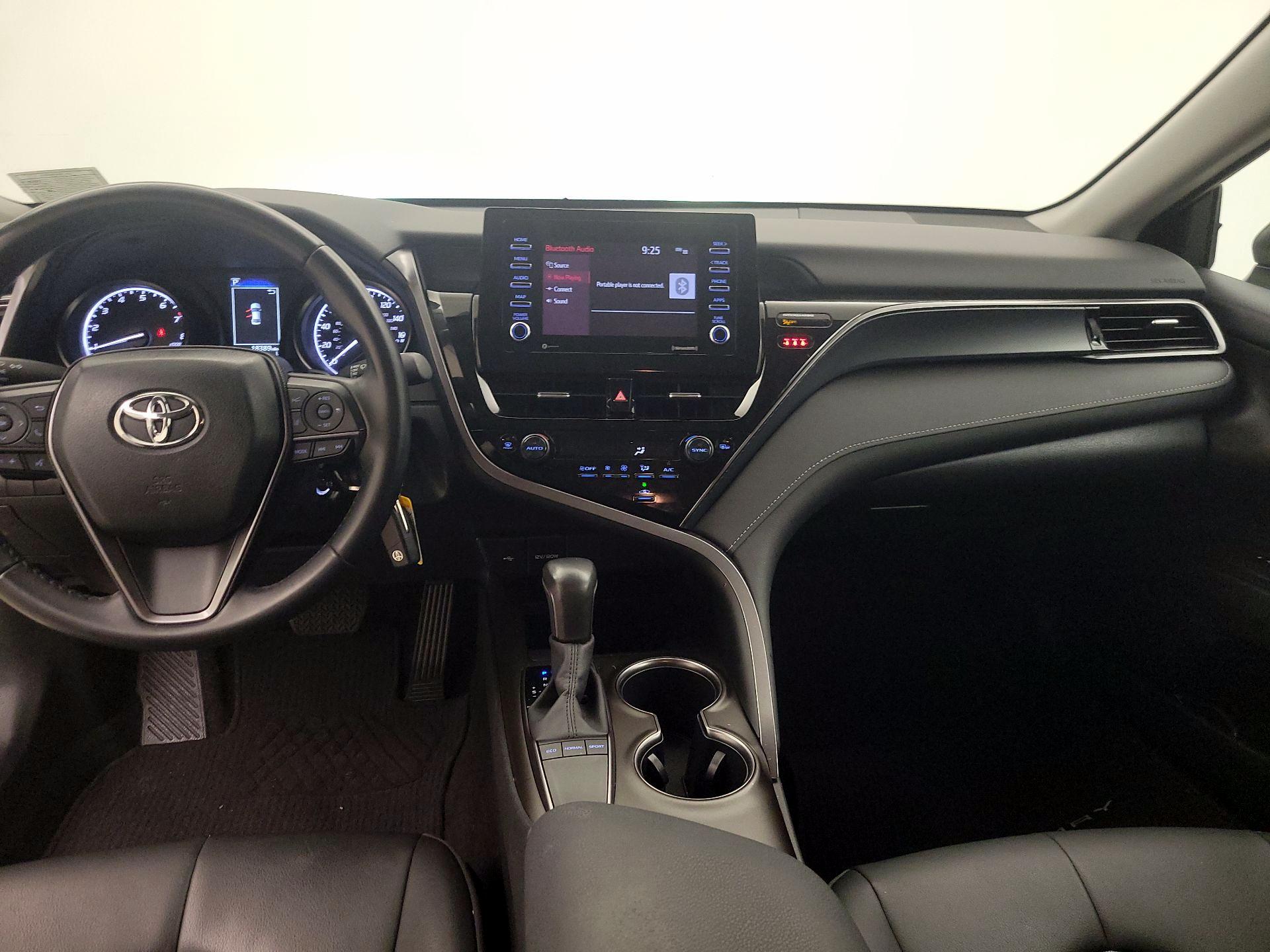 Thumbnail: 2024 Toyota Camry - 9
