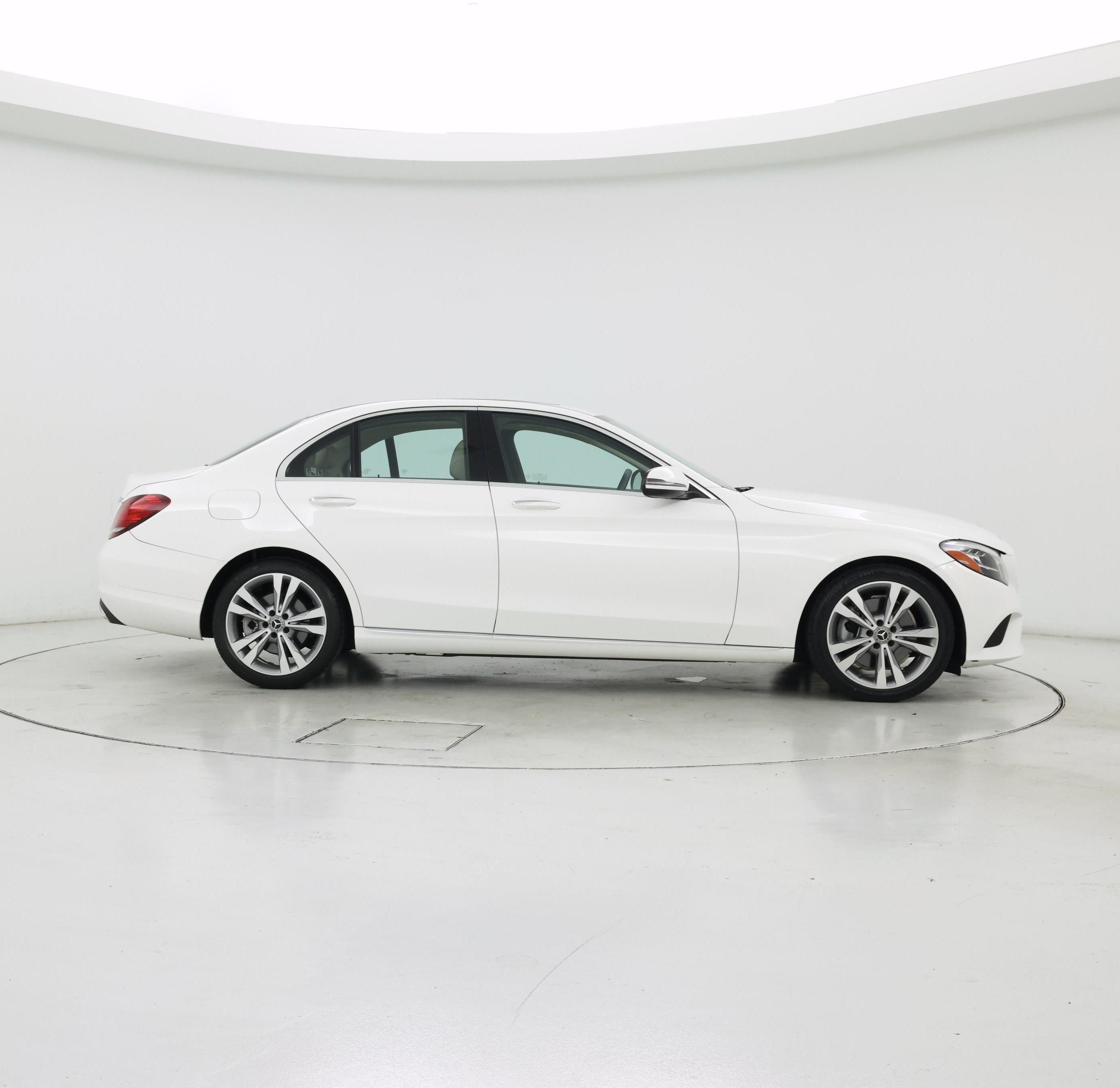 Thumbnail: 2019 Mercedes-Benz C-Class - 7