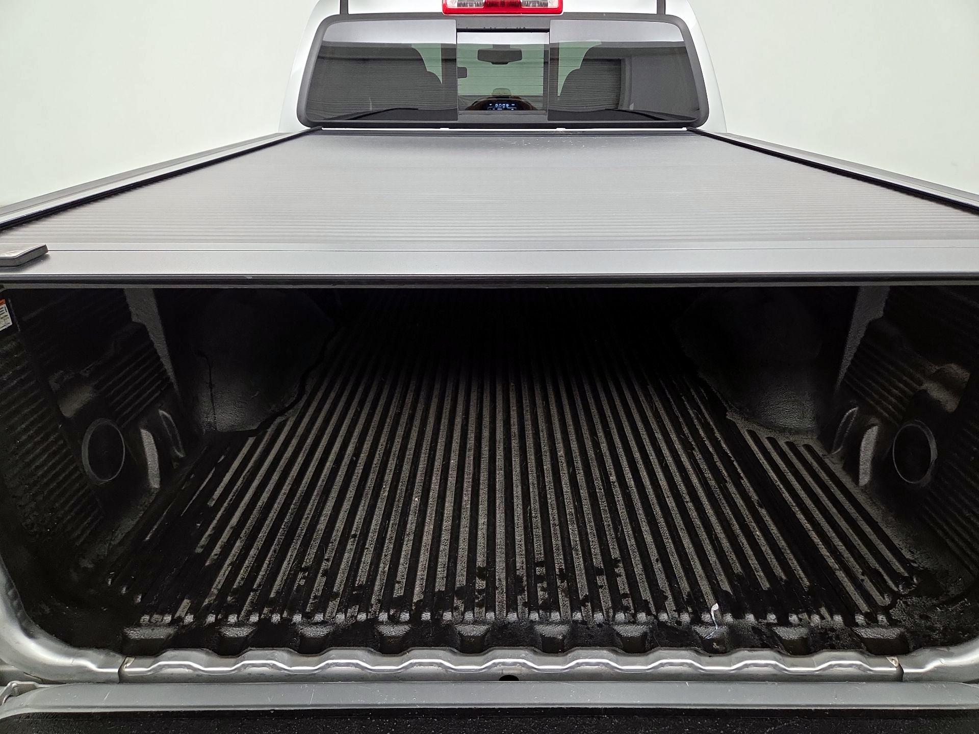 Thumbnail: 2017 Chevrolet Colorado - 20