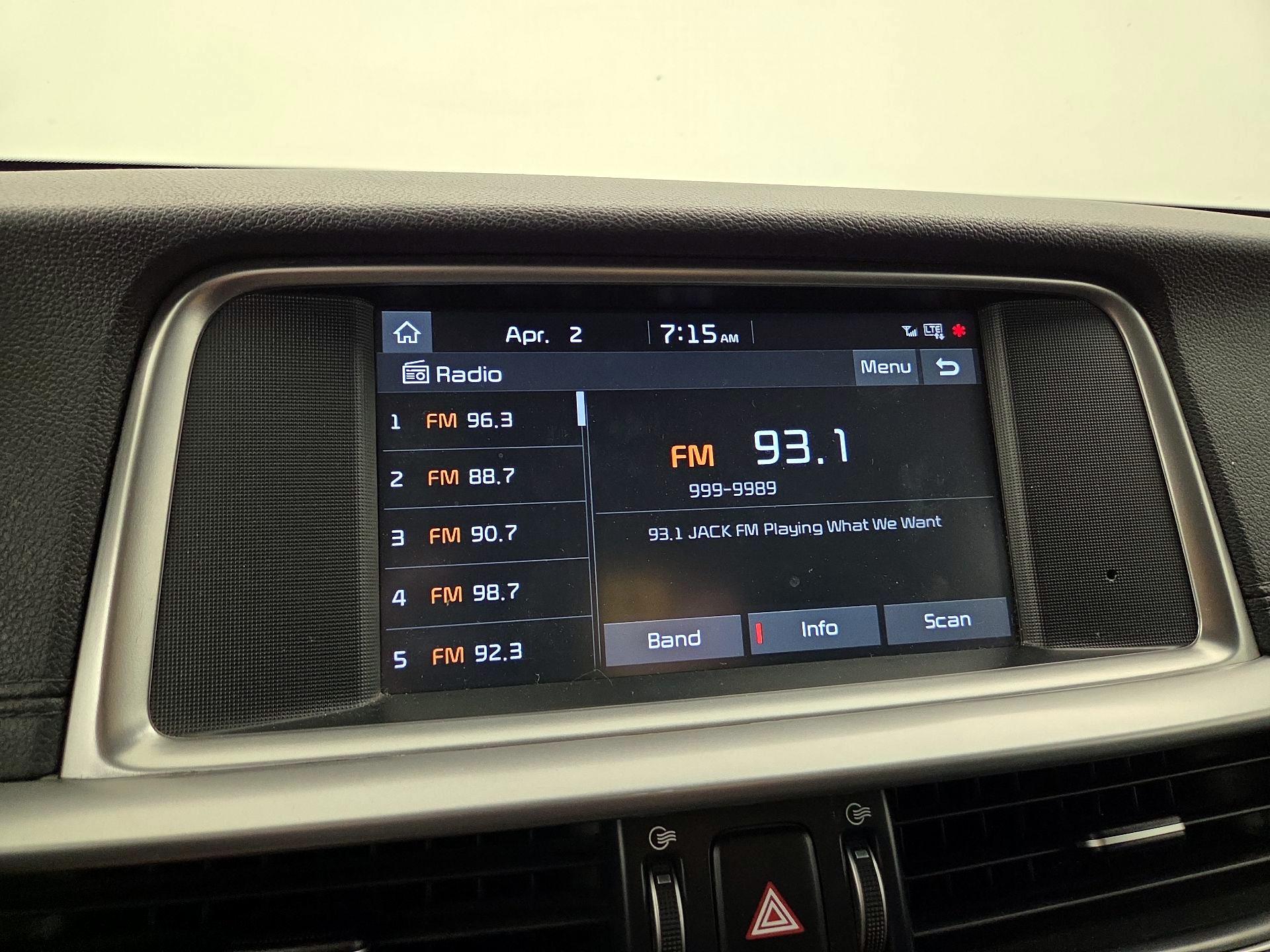 Thumbnail: 2019 Kia Optima - 15