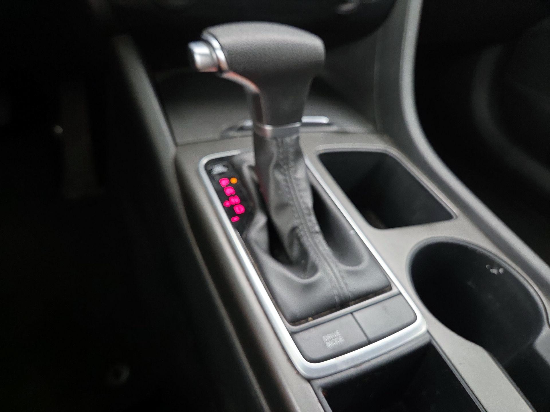 Thumbnail: 2019 Kia Optima - 17