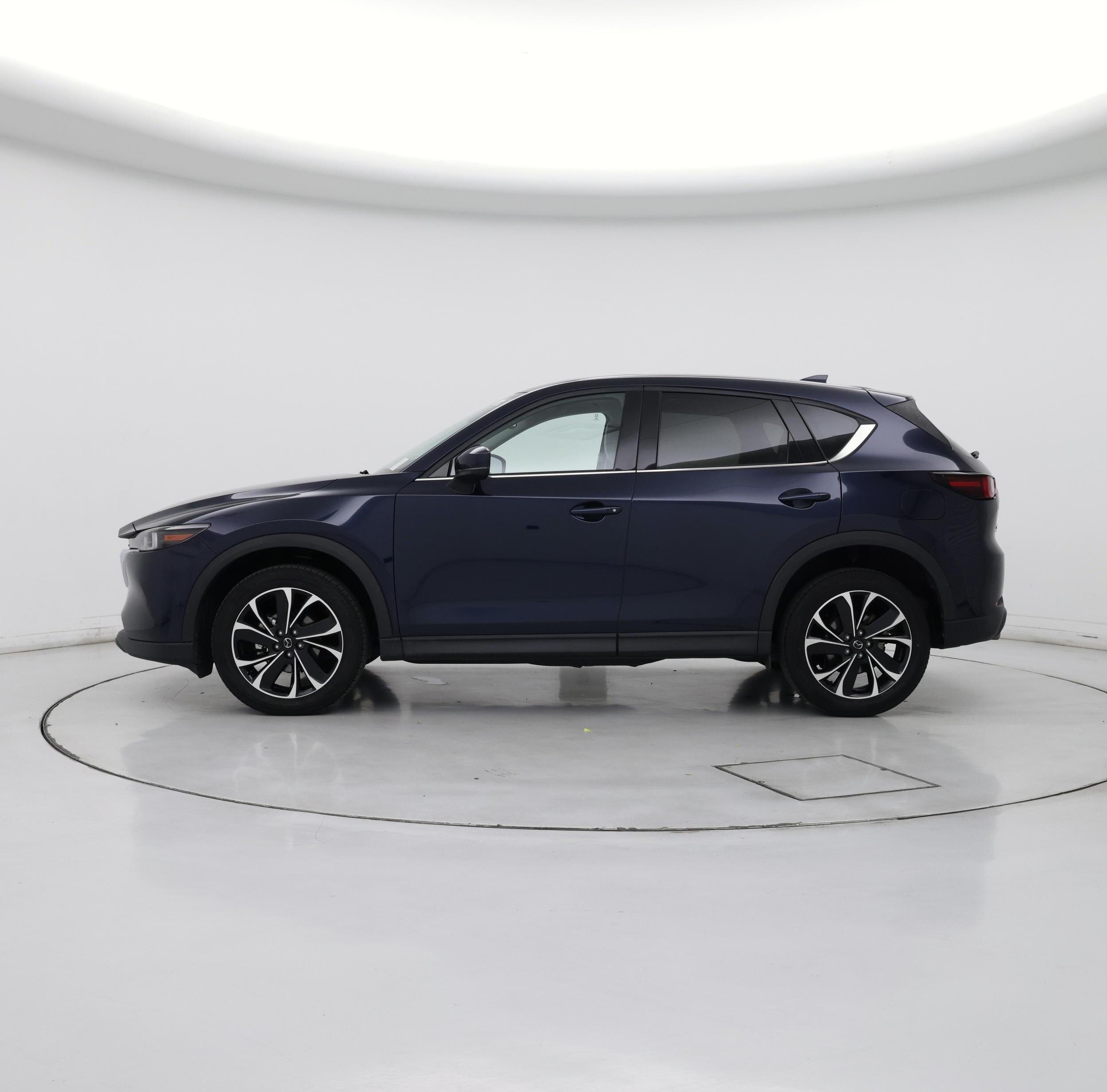 Thumbnail: 2023 Mazda CX-5 - 3