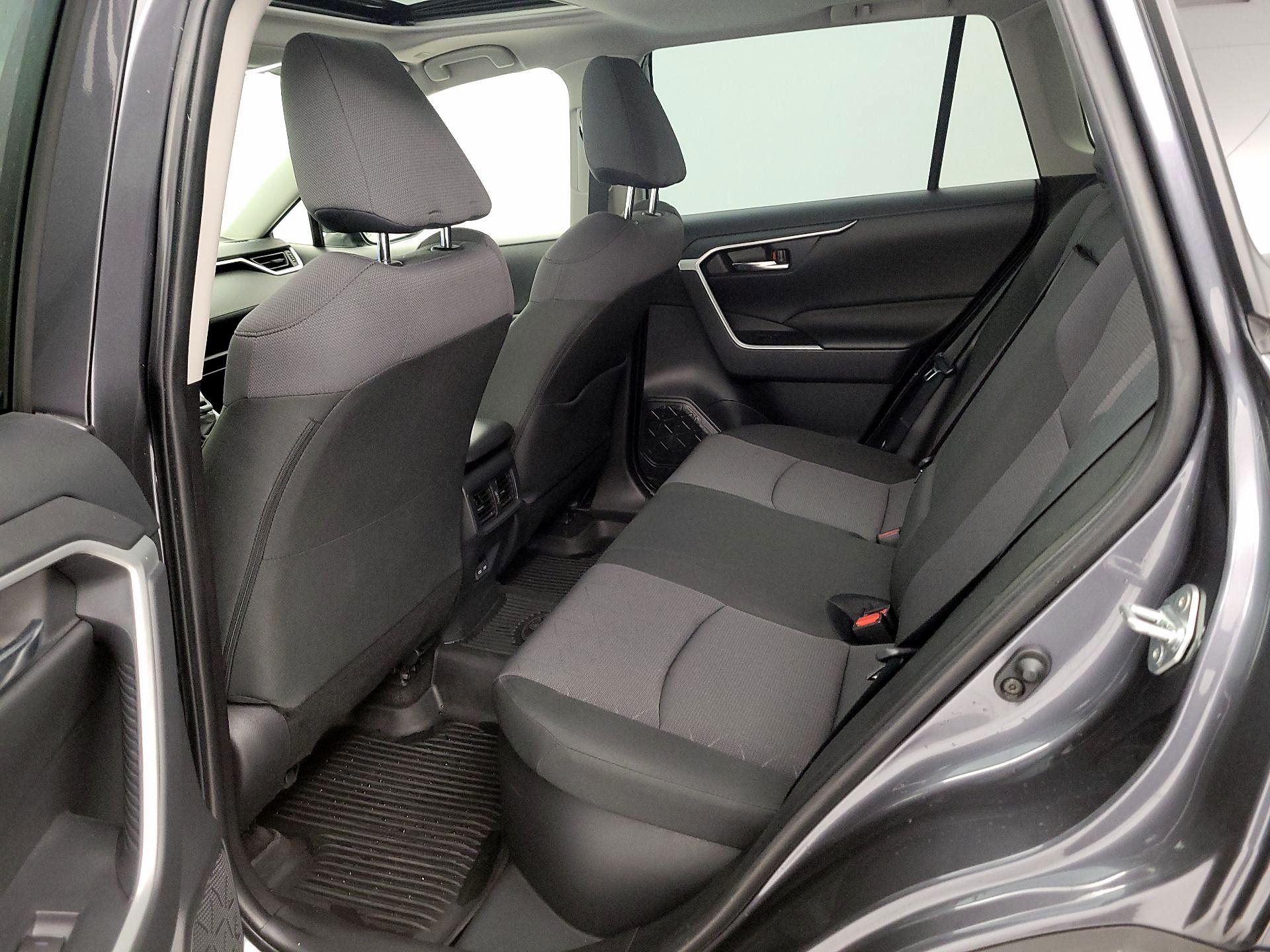 Thumbnail: 2025 Toyota RAV4 - 20