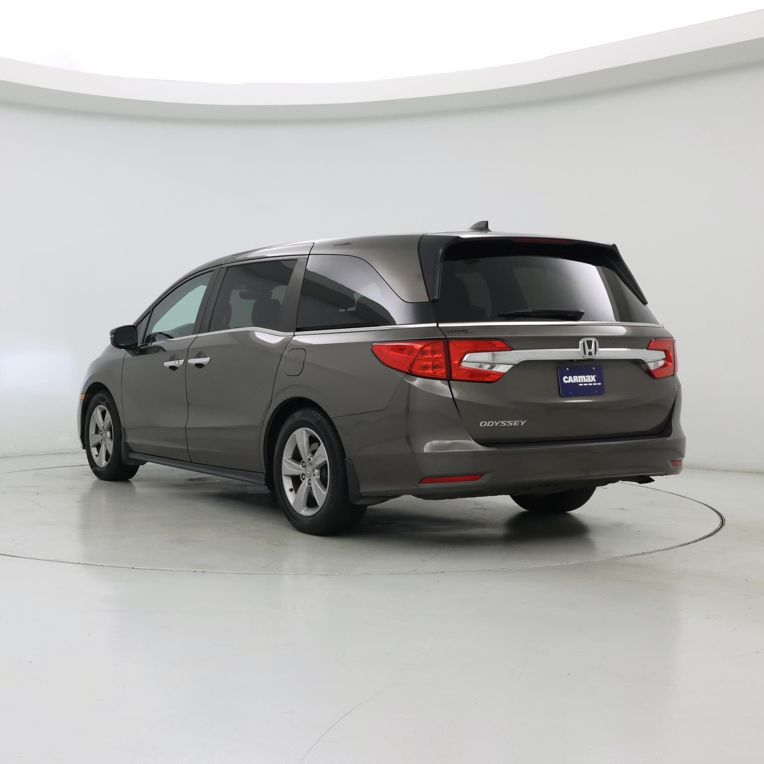 Thumbnail: 2019 Honda Odyssey - 2