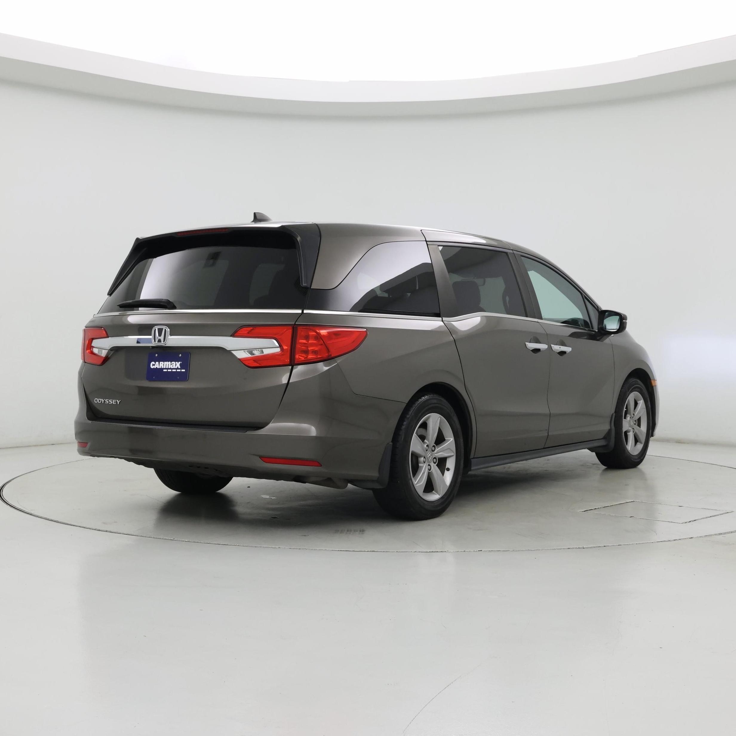 Thumbnail: 2019 Honda Odyssey - 8