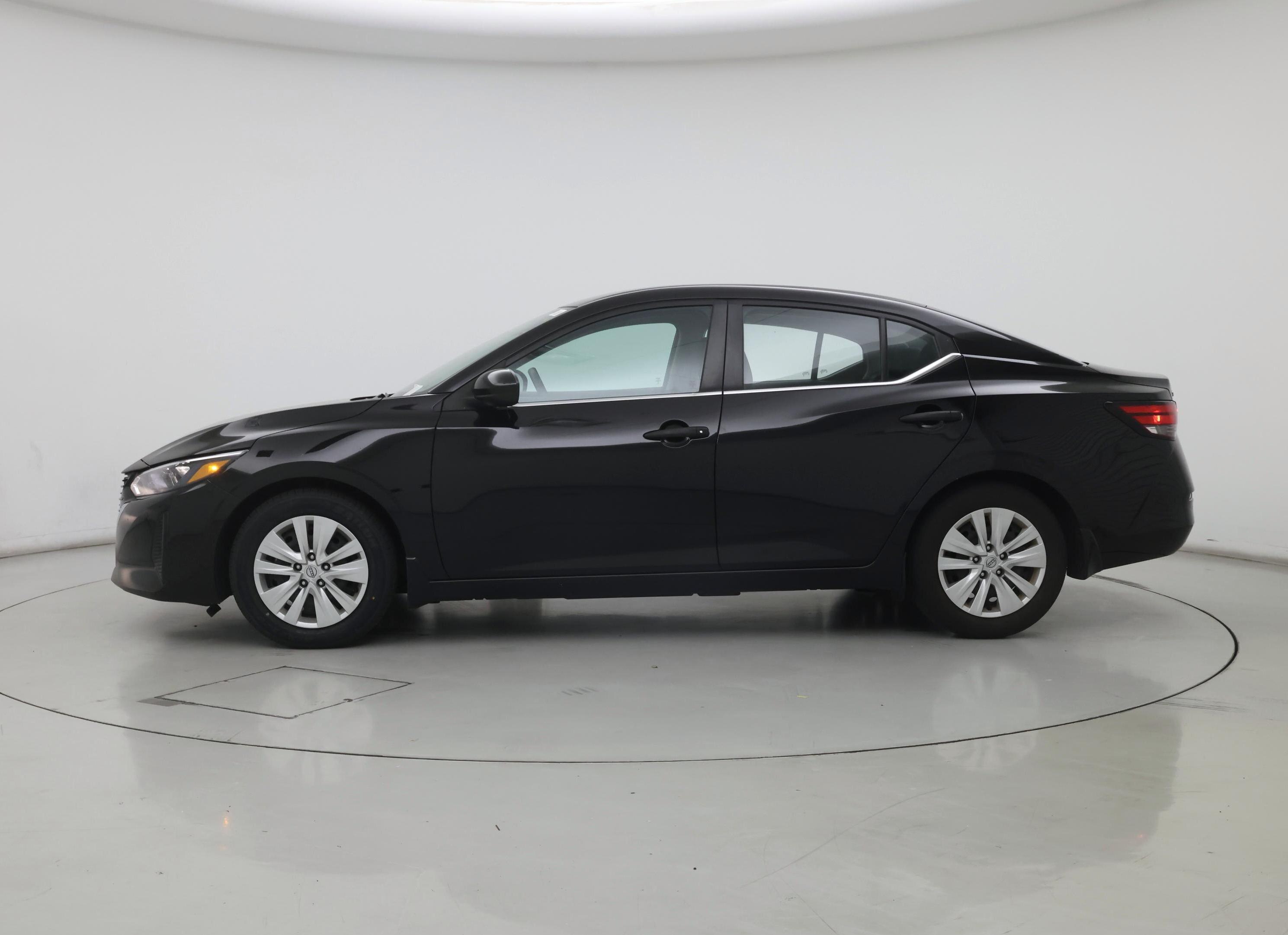 Thumbnail: 2024 Nissan Sentra - 3