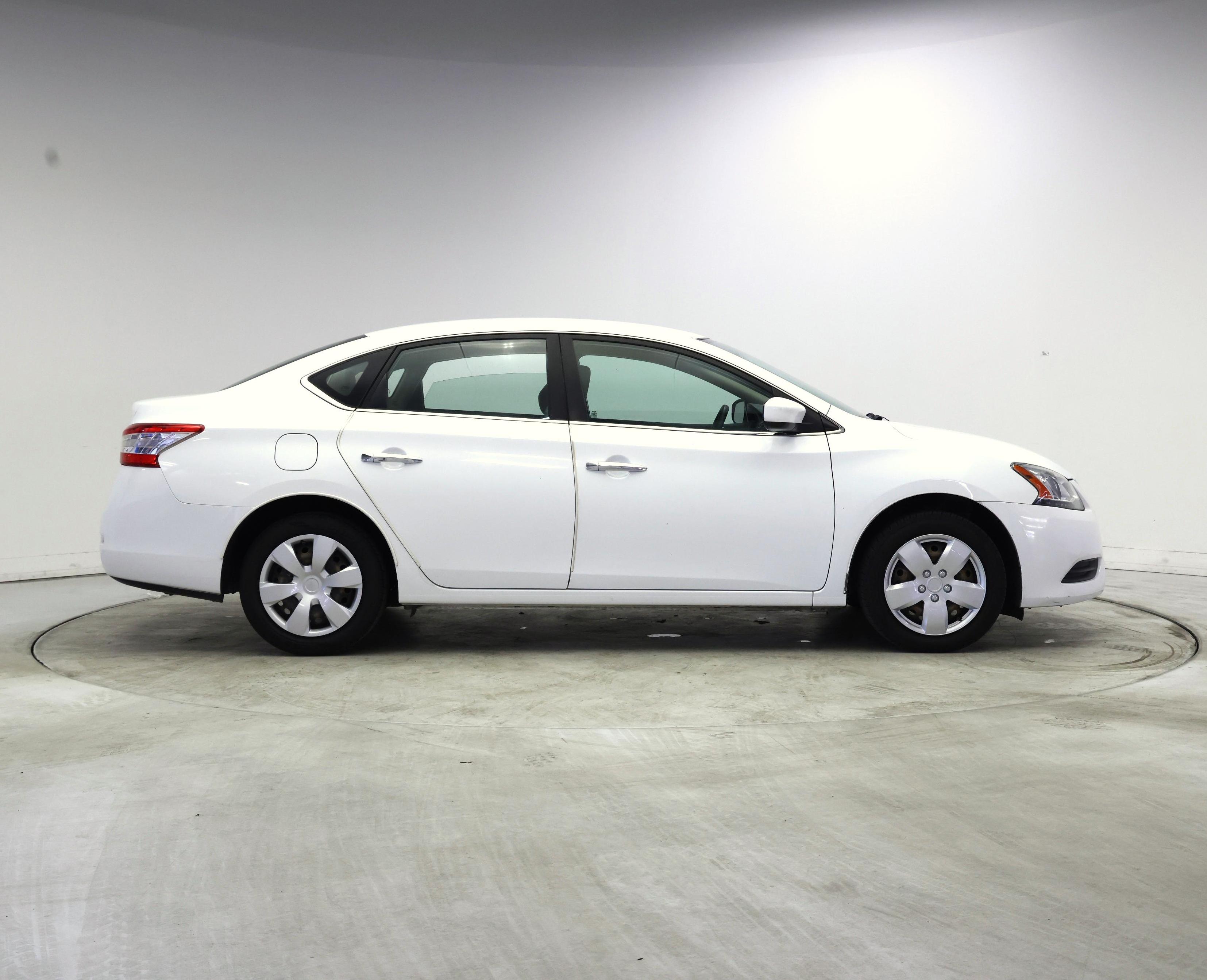 Thumbnail: 2015 Nissan Sentra - 7