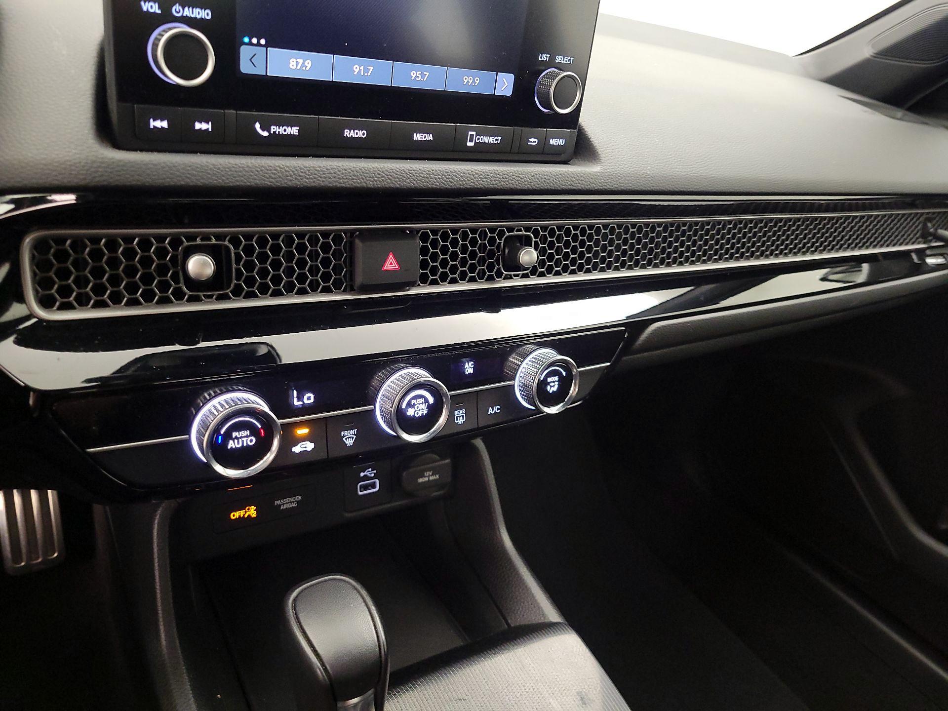 Thumbnail: 2024 Honda Civic - 16