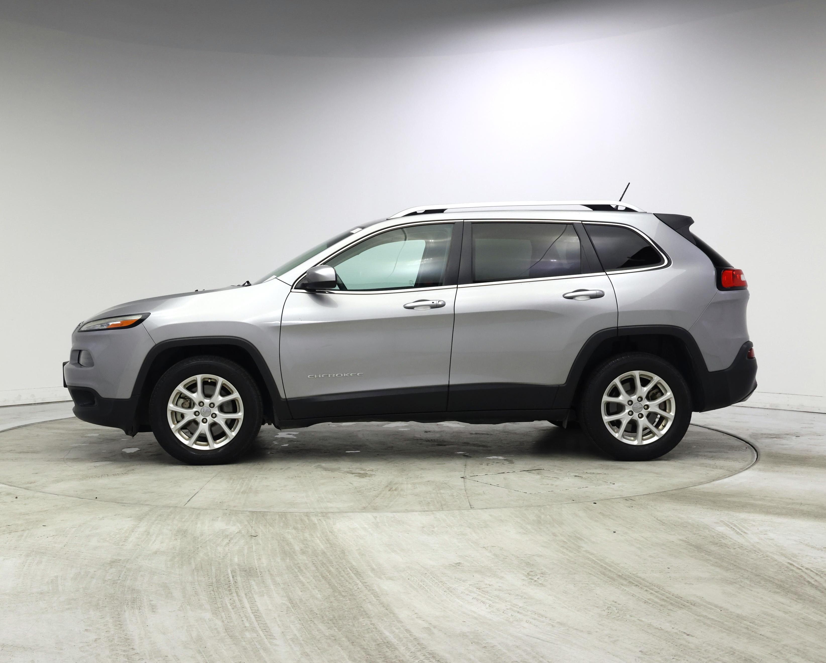 Thumbnail: 2015 Jeep Cherokee - 3