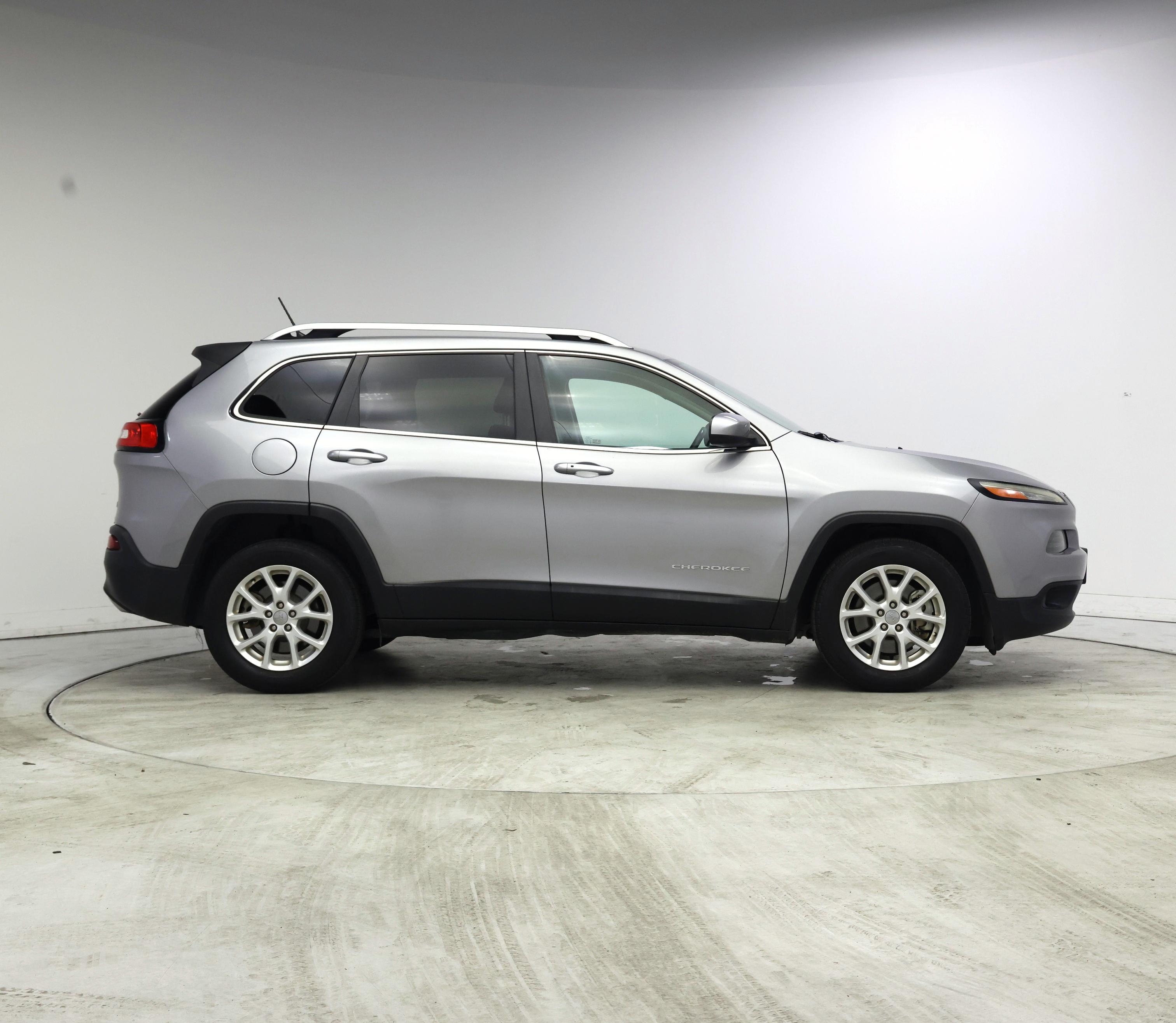 Thumbnail: 2015 Jeep Cherokee - 7