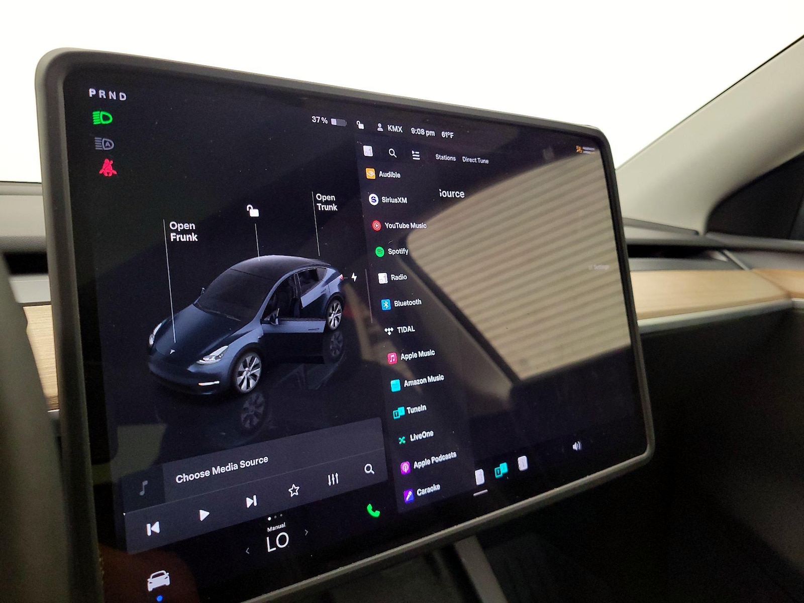 2024 Tesla Model Y Long Range - Photo 15