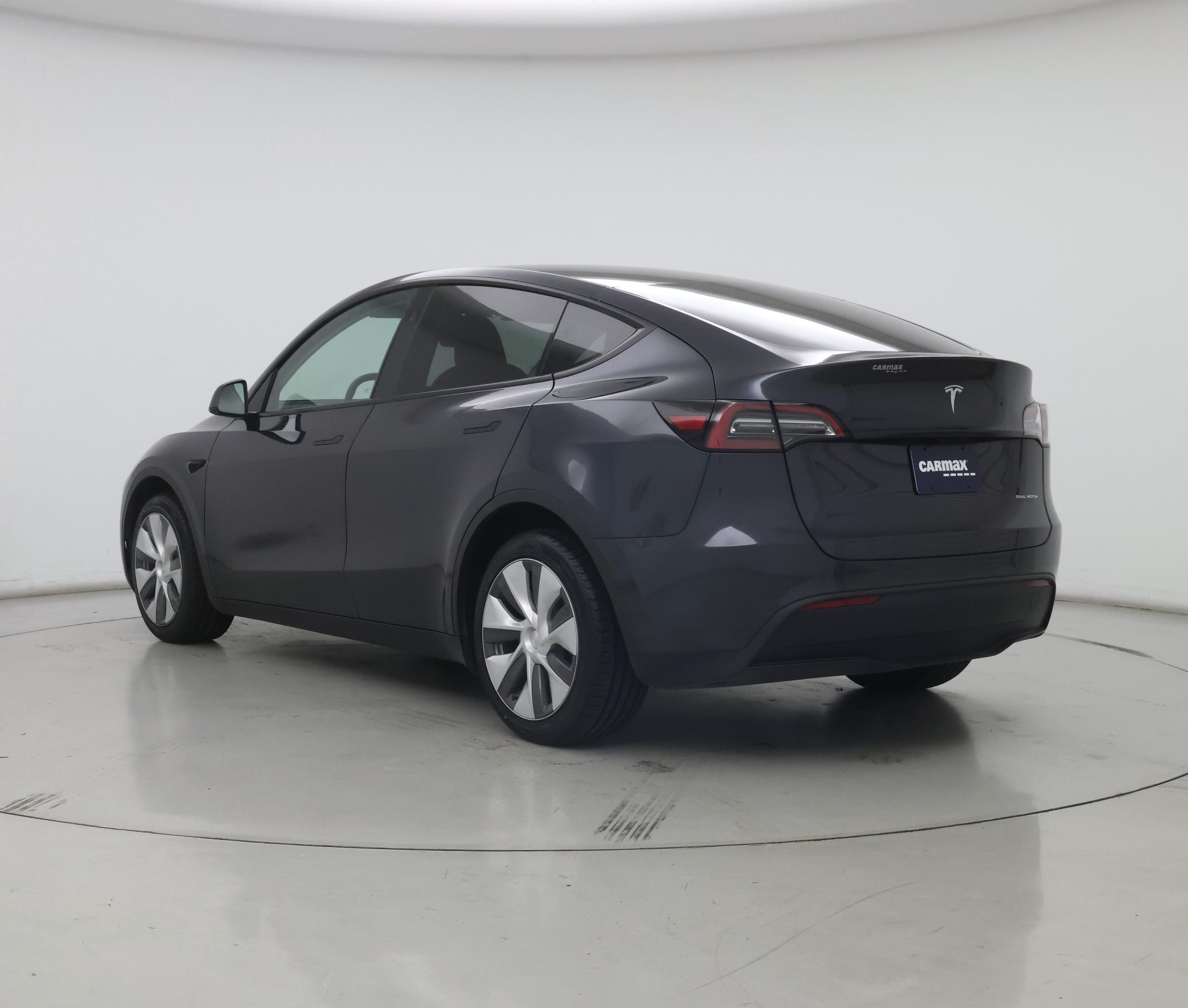 Thumbnail: 2024 Tesla Model Y - 2