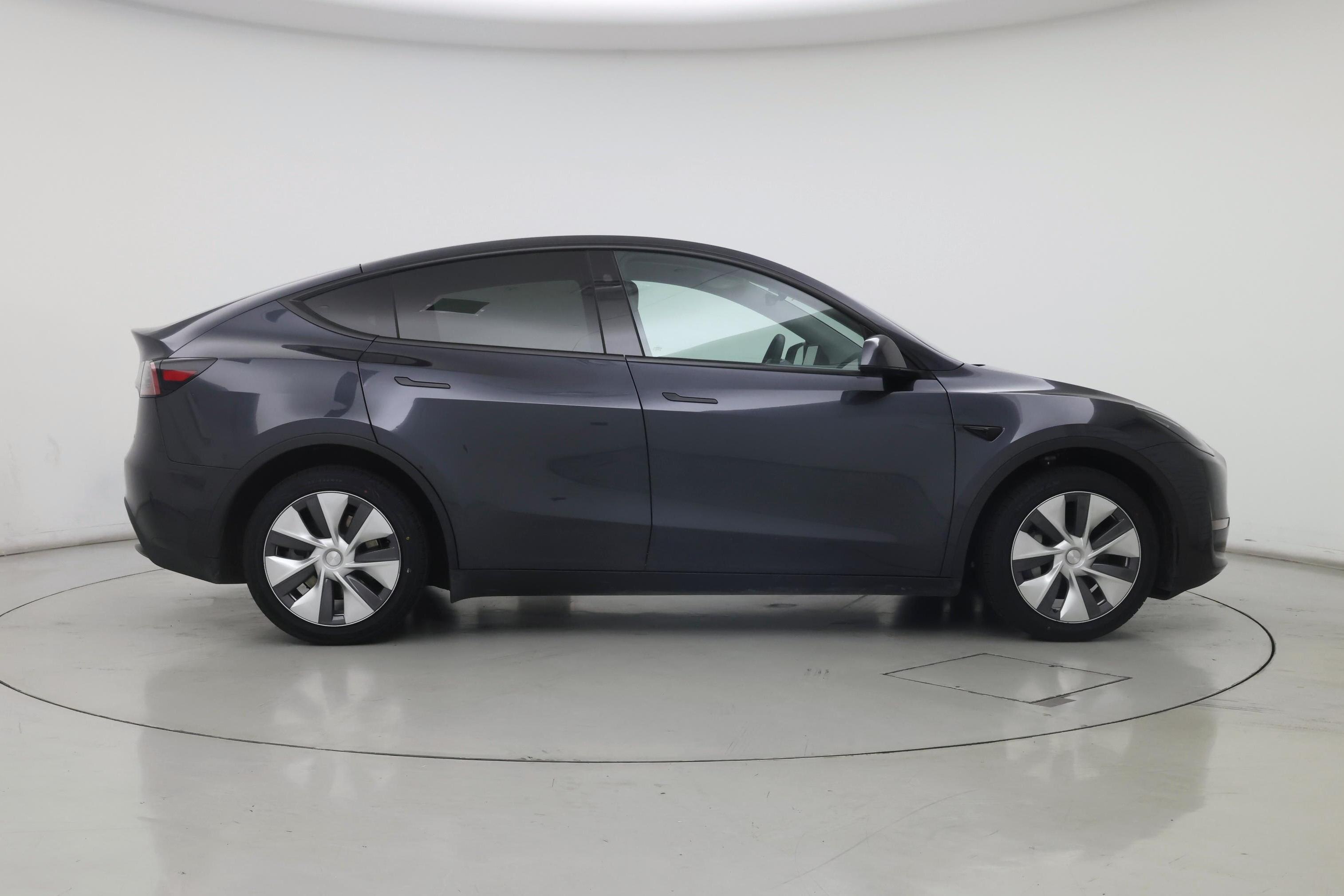 Thumbnail: 2024 Tesla Model Y - 7