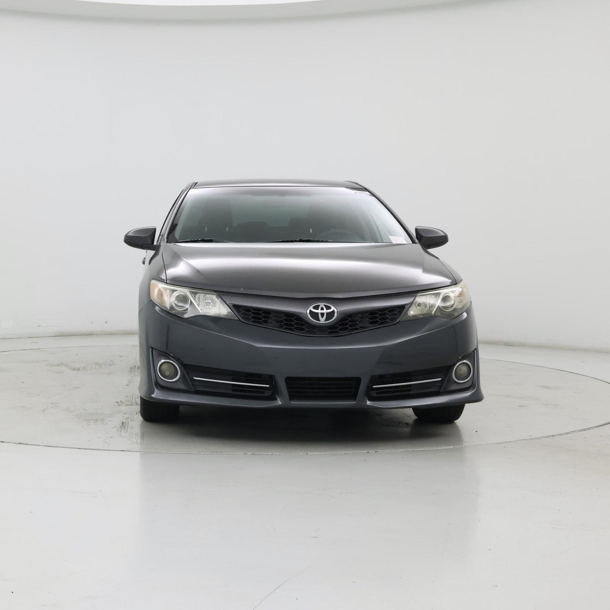 Thumbnail: 2014 Toyota Camry - 5