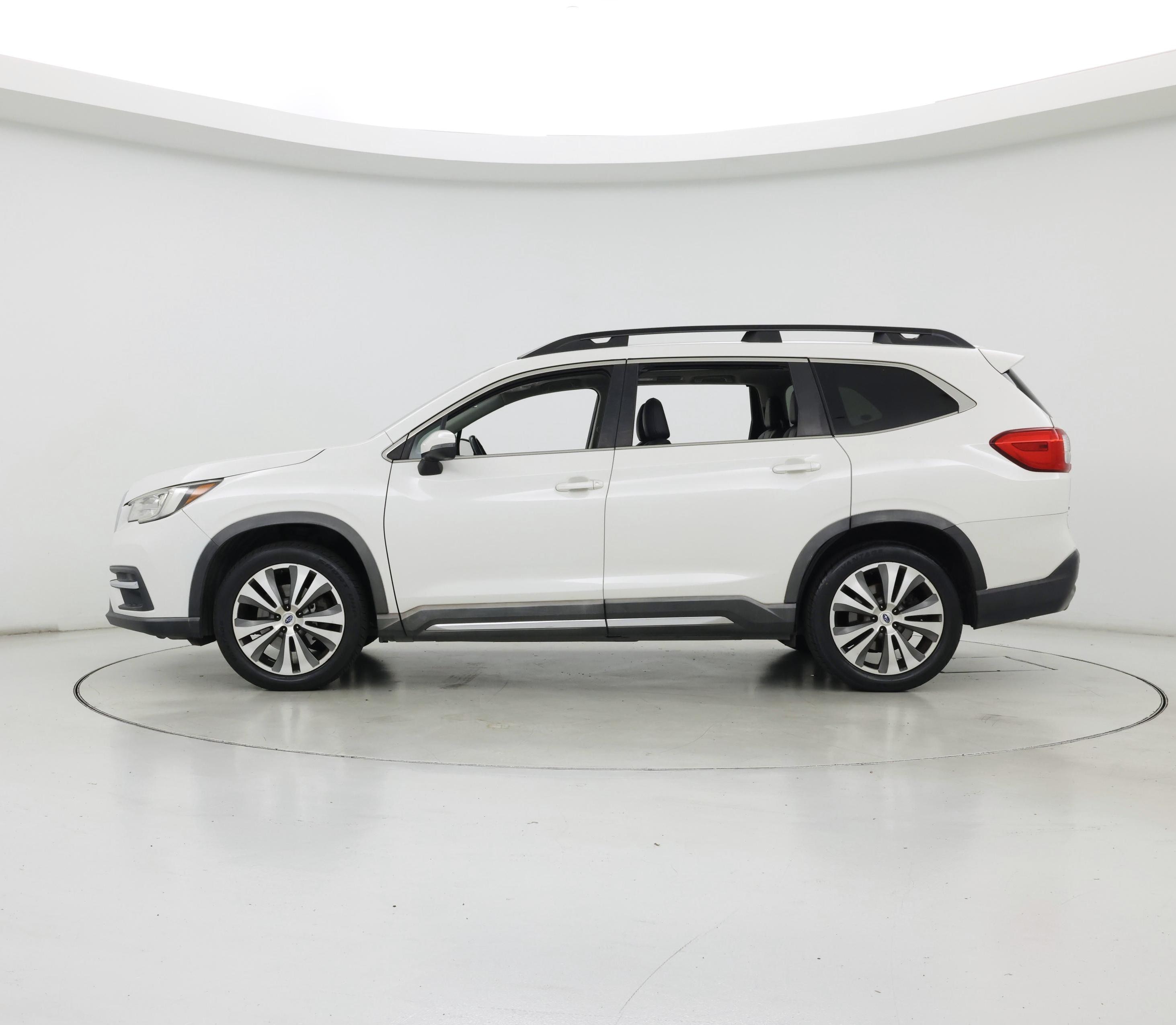 Thumbnail: 2019 Subaru Ascent - 3