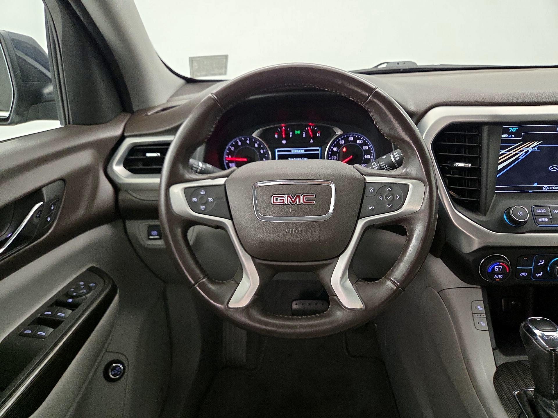 Thumbnail: 2018 GMC Acadia - 10