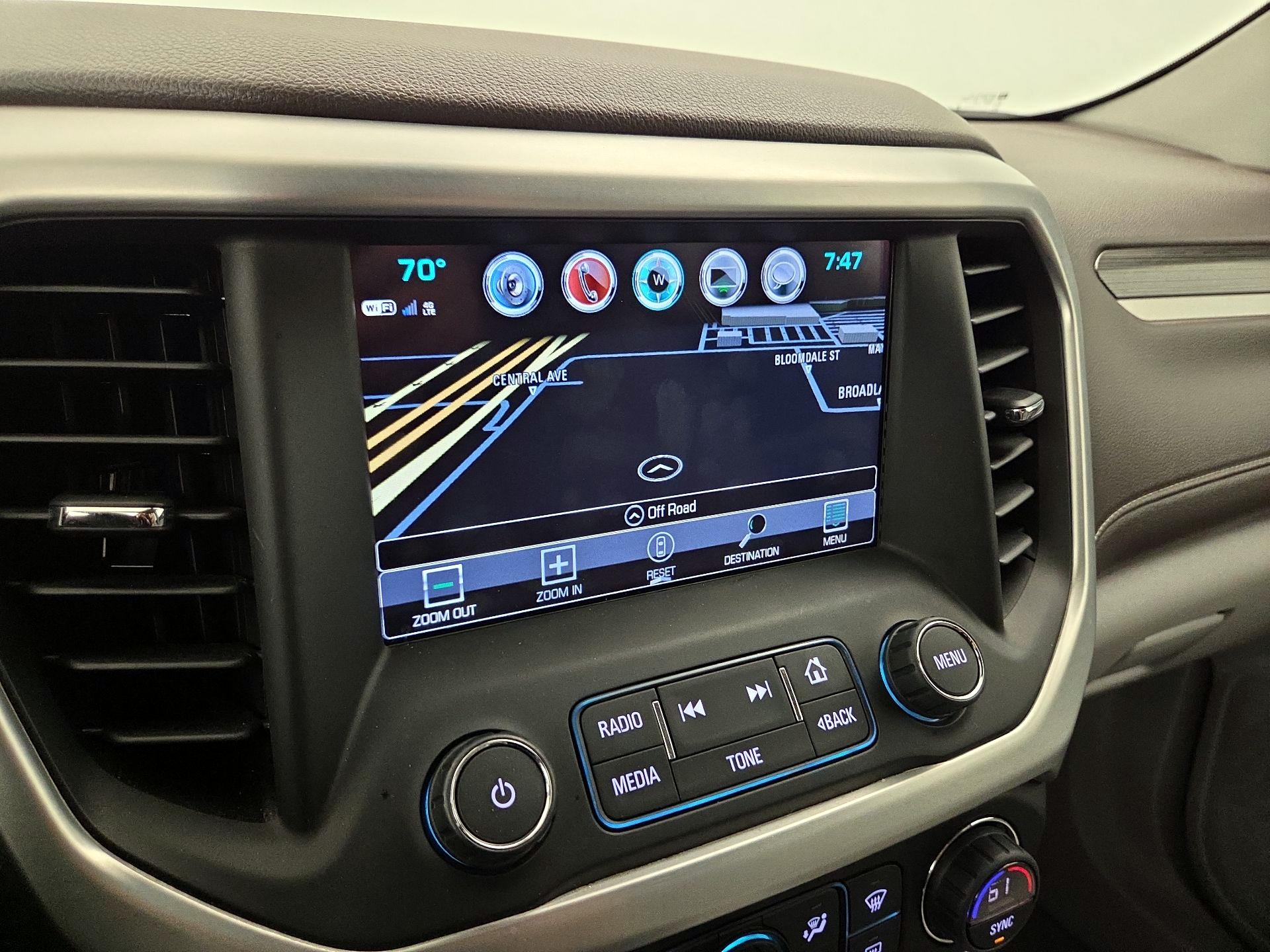 Thumbnail: 2018 GMC Acadia - 14