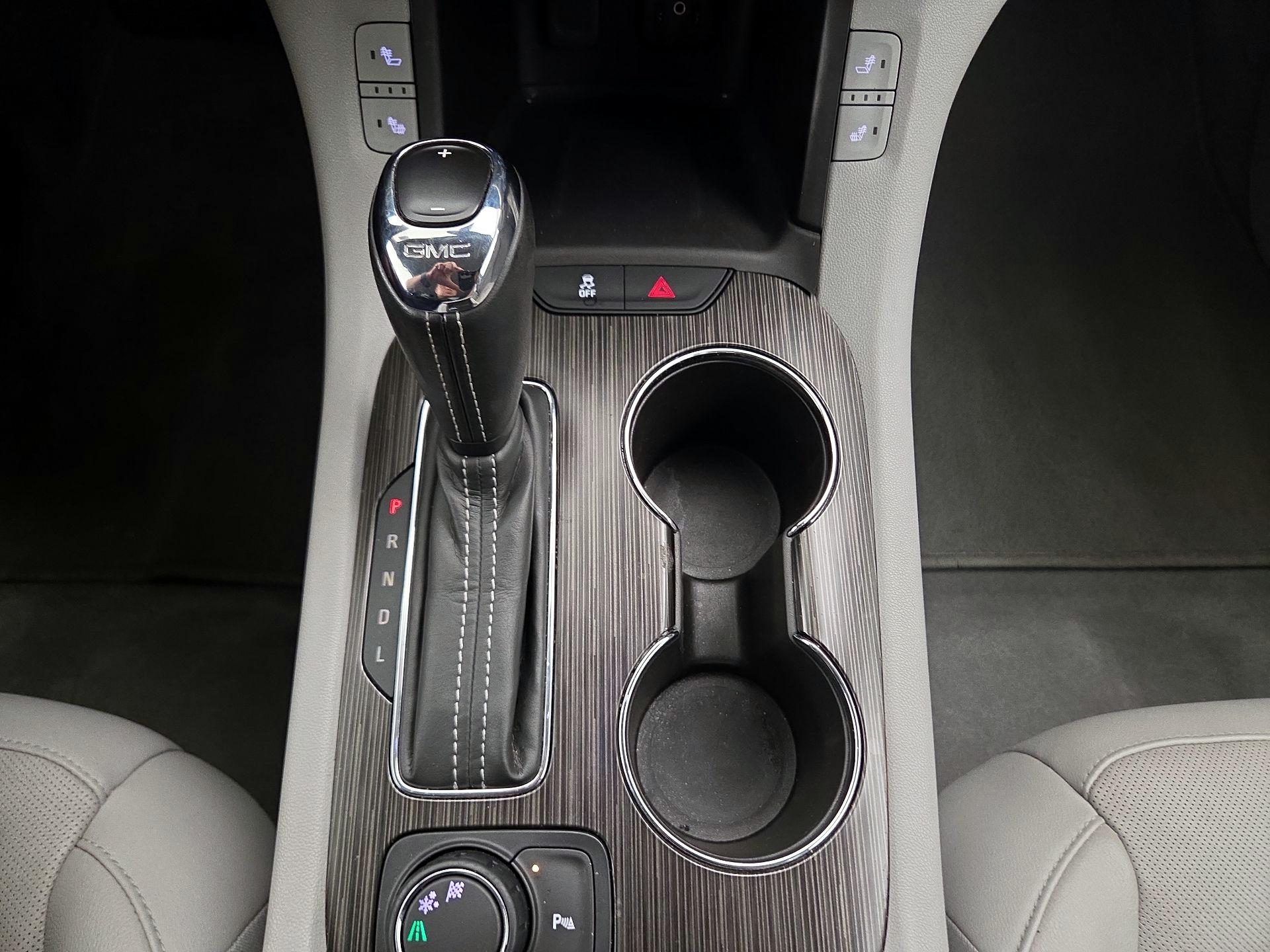 Thumbnail: 2018 GMC Acadia - 18