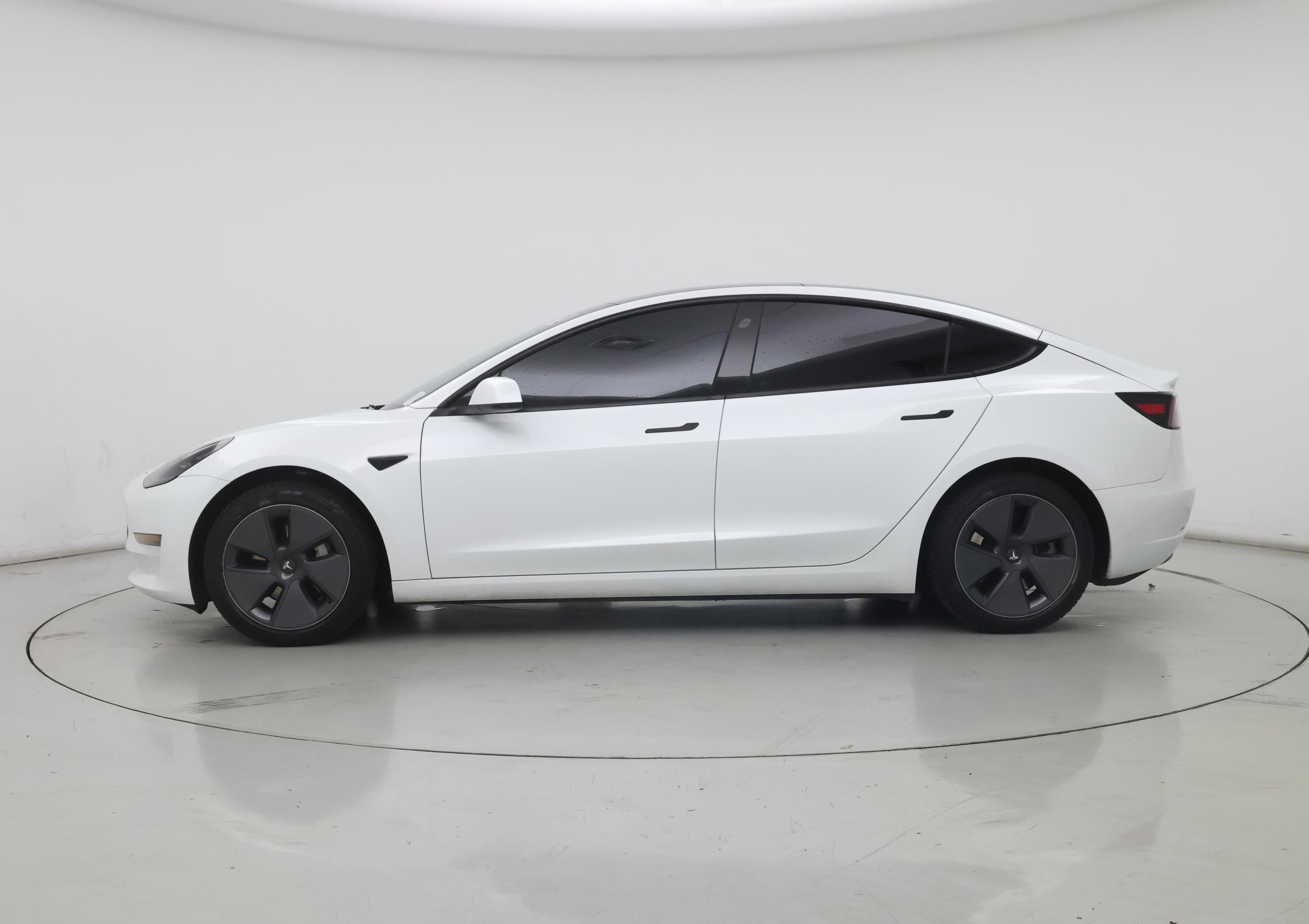 Thumbnail: 2023 Tesla Model 3 - 3