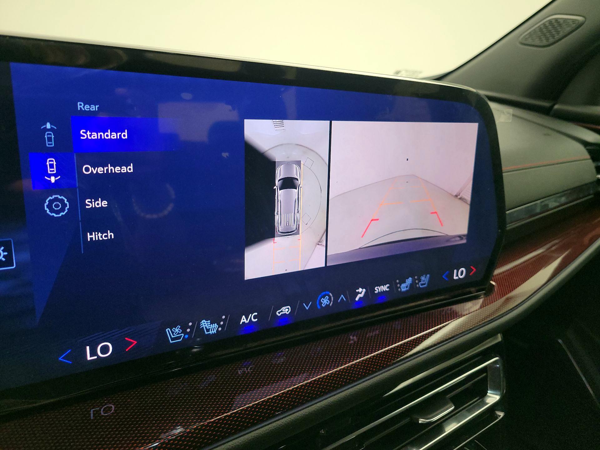 Thumbnail: 2025 Chevrolet Traverse - 14