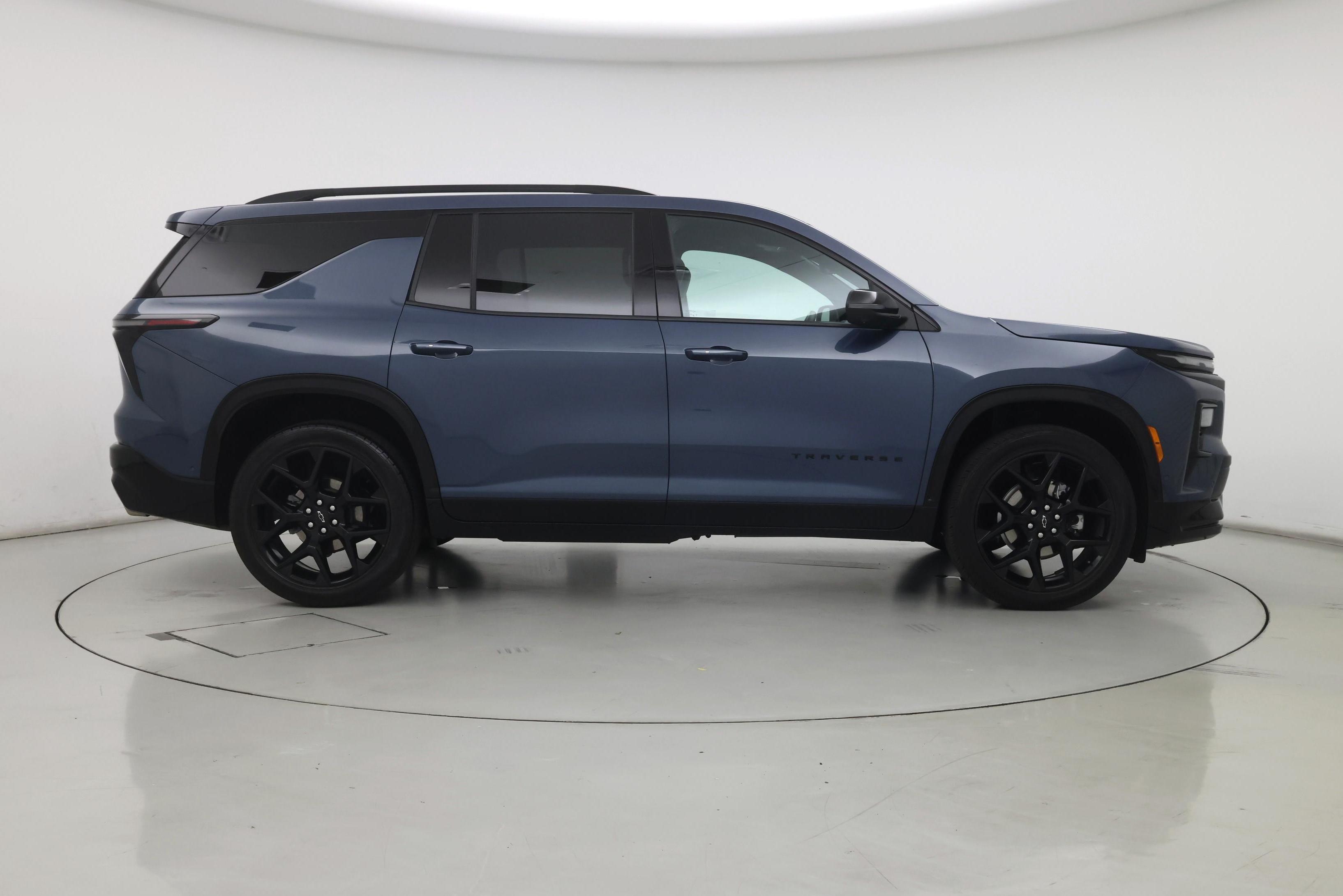 Thumbnail: 2025 Chevrolet Traverse - 7