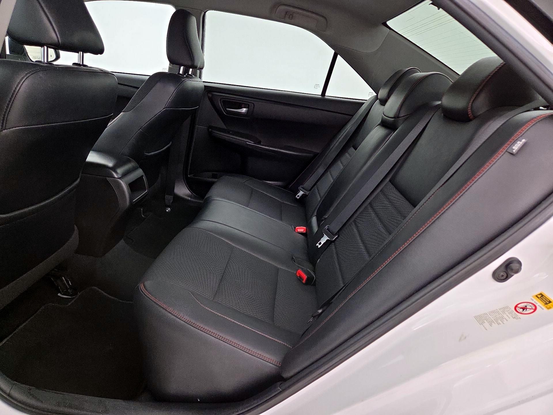 Thumbnail: 2016 Toyota Camry - 19