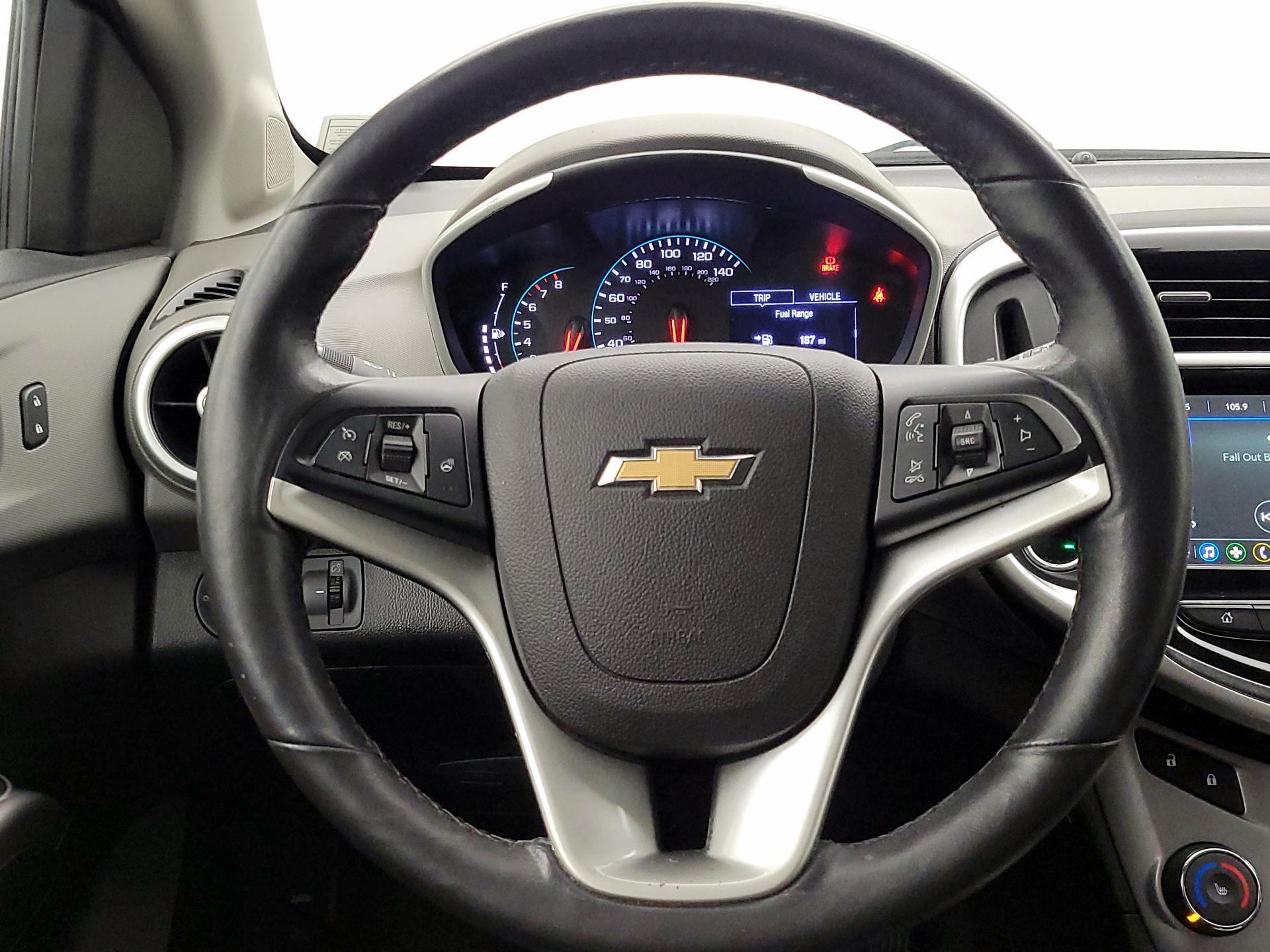 Thumbnail: 2019 Chevrolet Sonic - 10