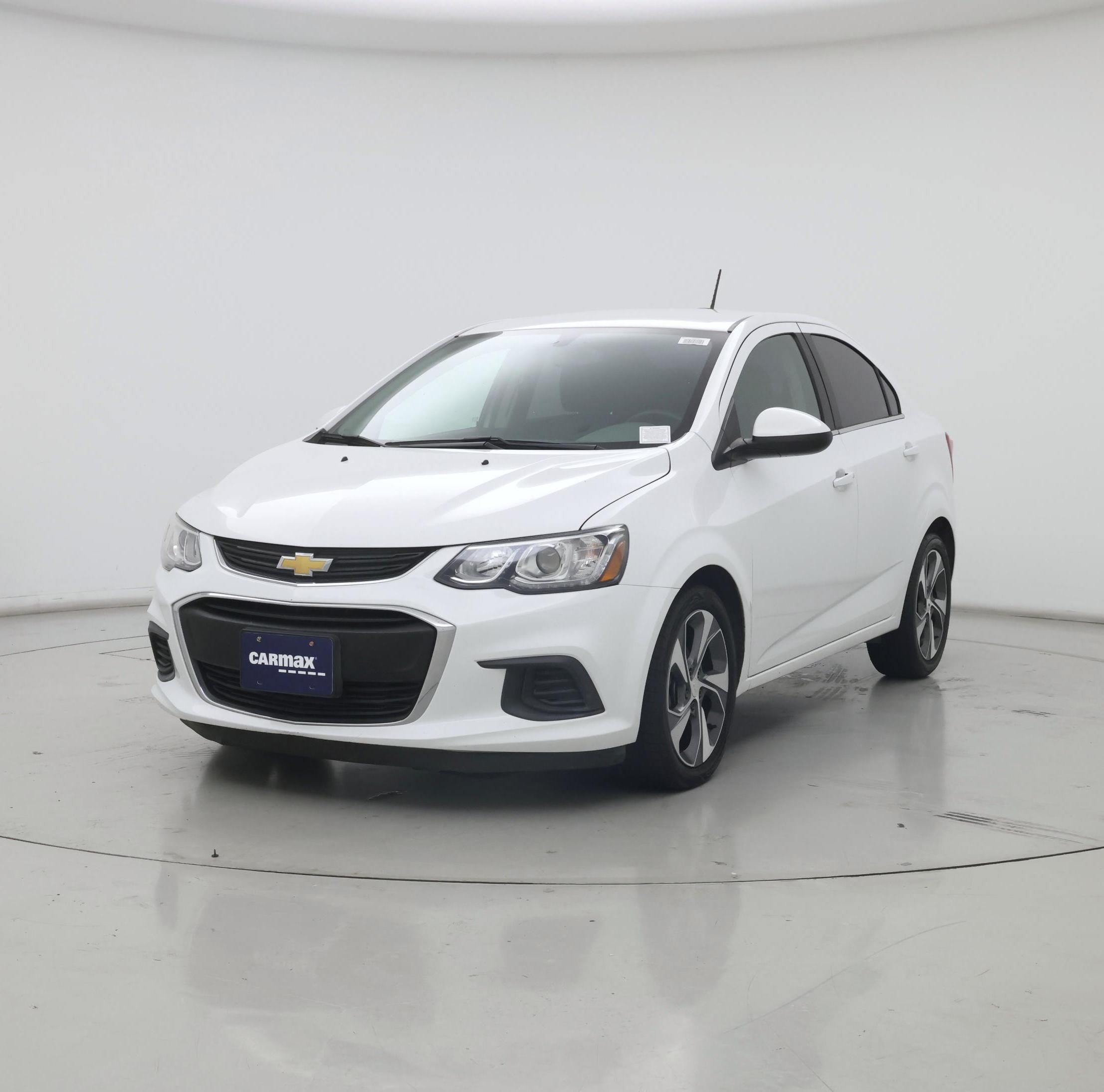 Thumbnail: 2019 Chevrolet Sonic - 4