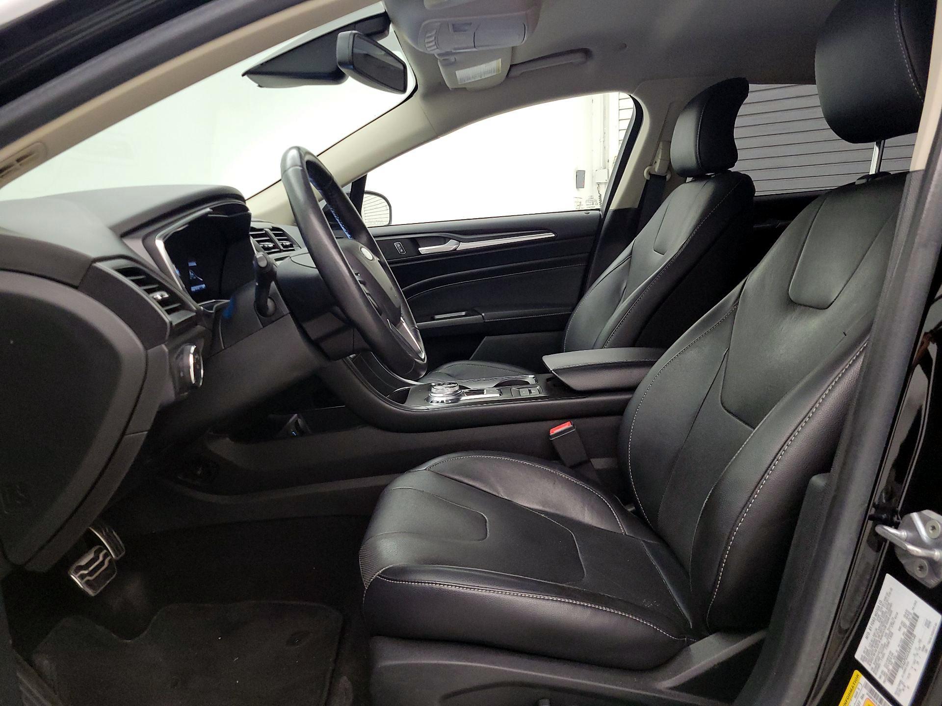 Thumbnail: 2018 Ford Fusion - 11