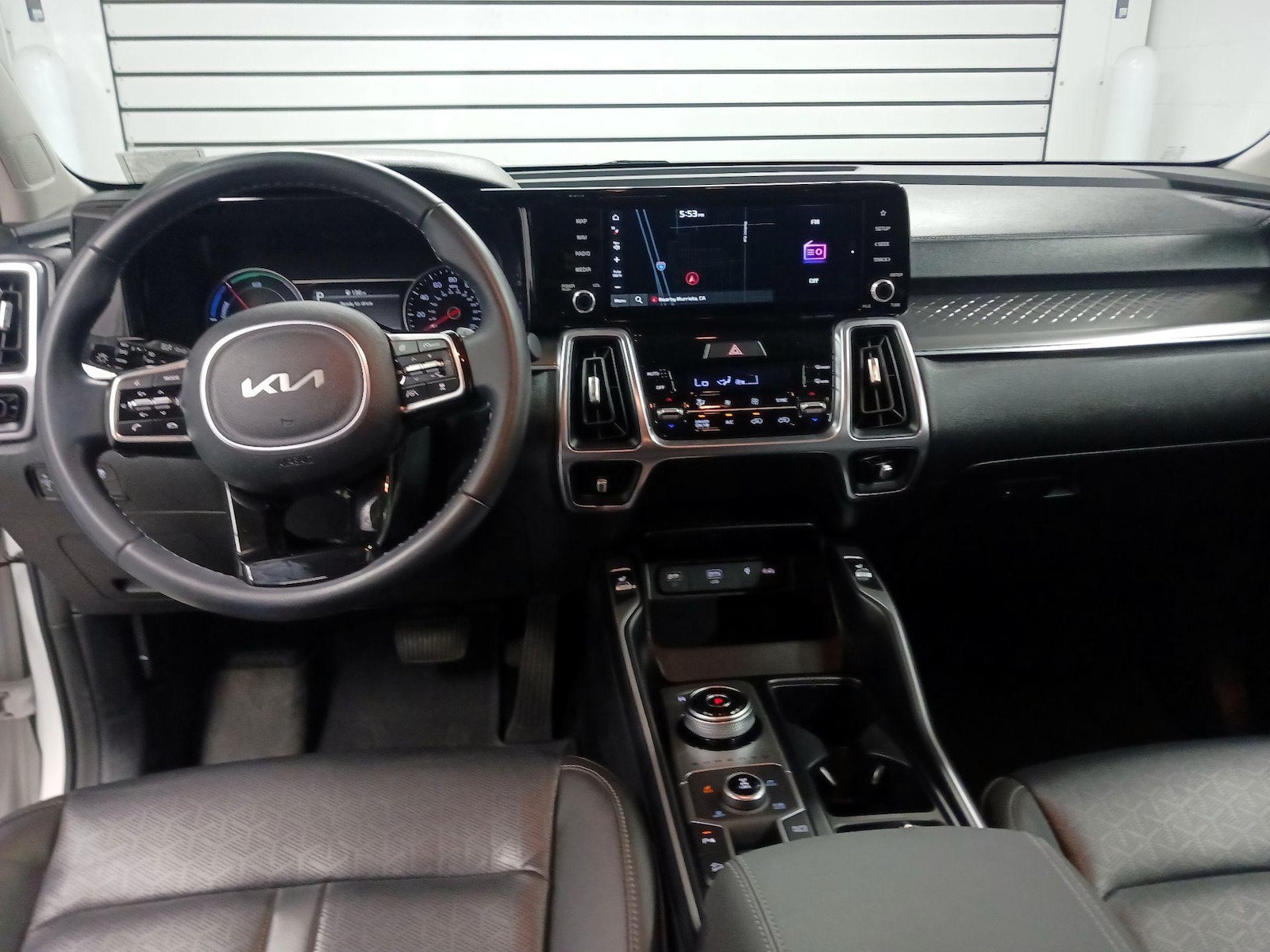 2023 Kia Sorento EX Hybrid - Photo 10