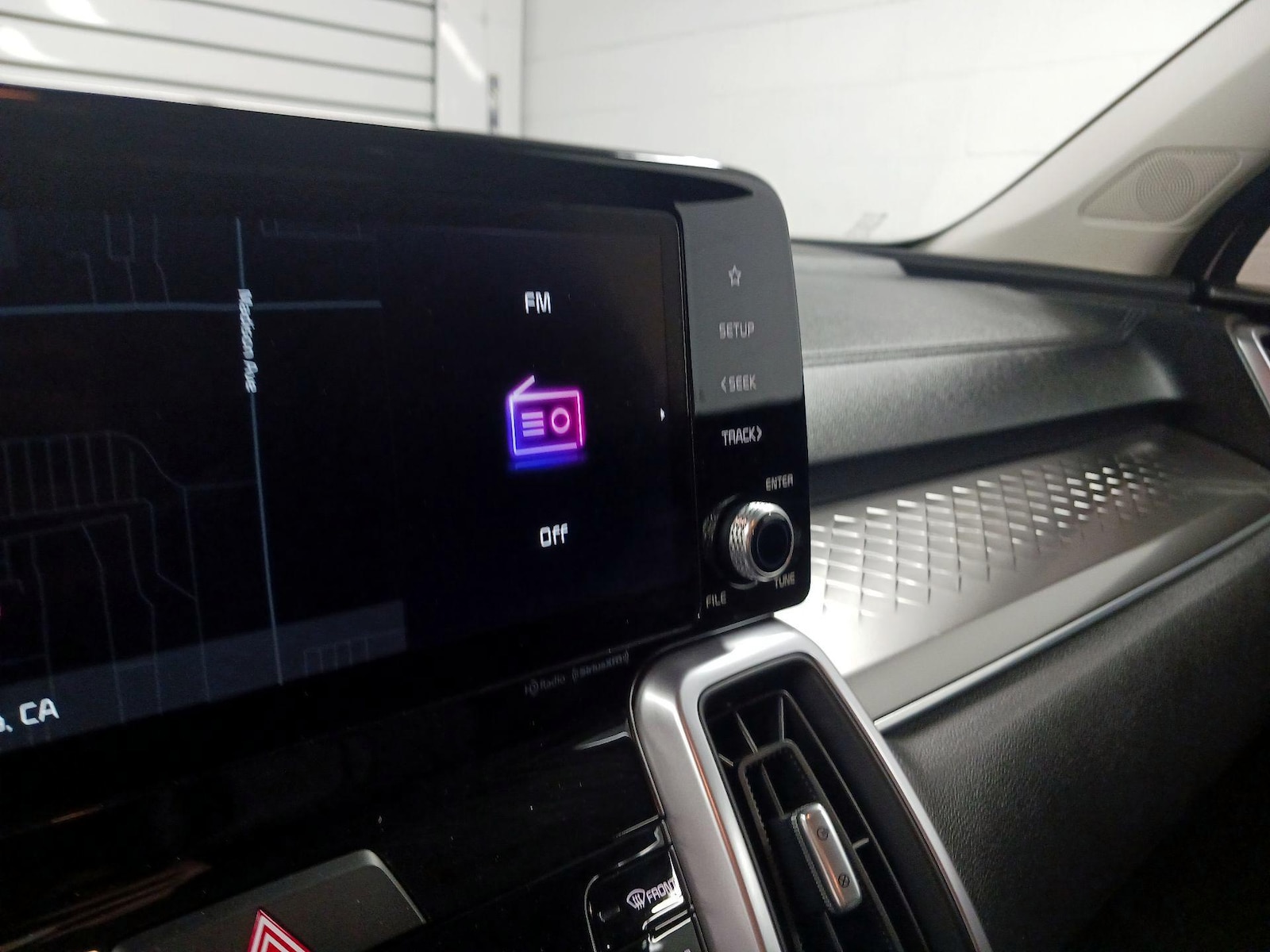2023 Kia Sorento EX Hybrid - Photo 14